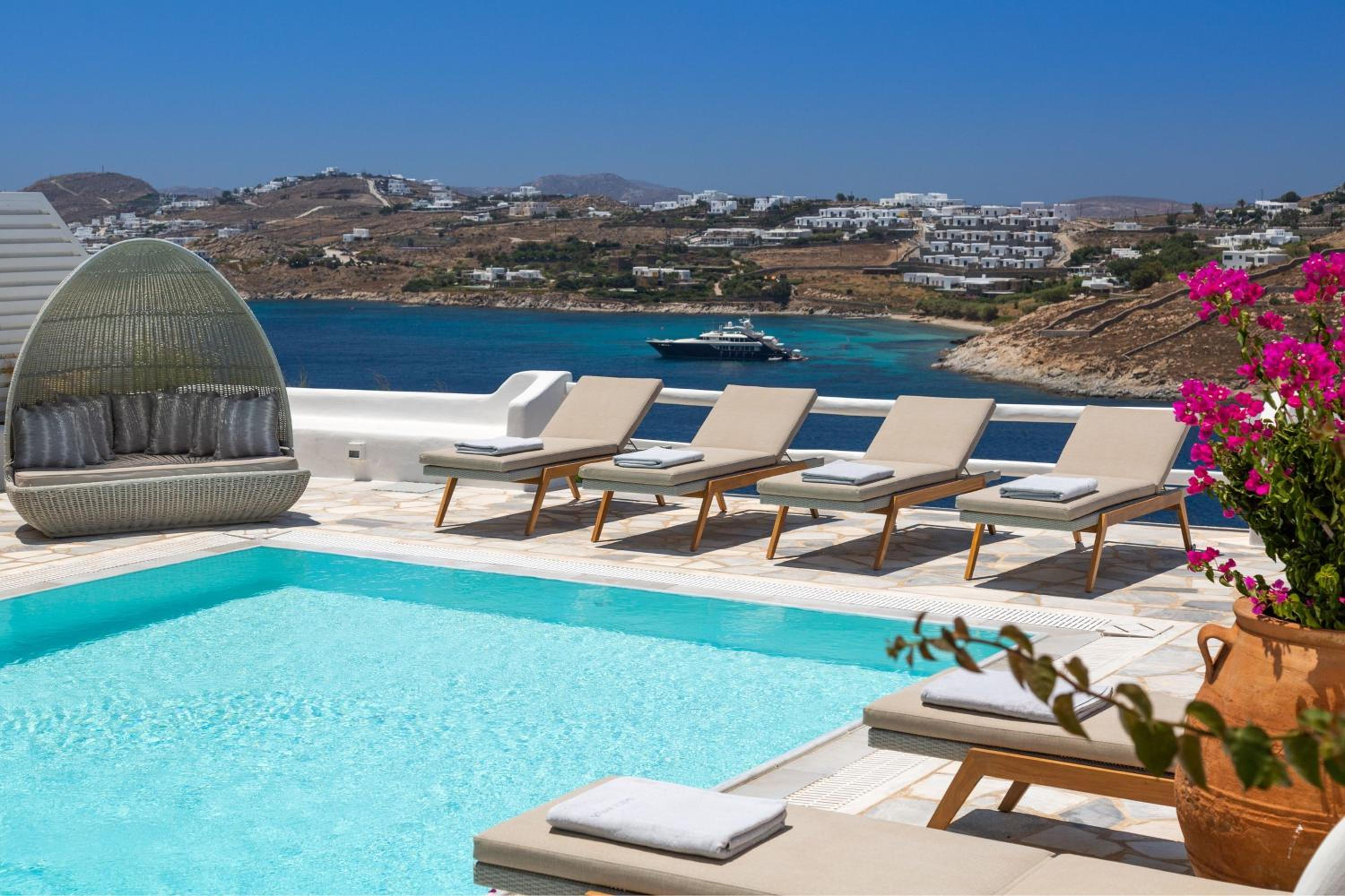 Tanzanite, 4 Bedroom Villa, Sea view, Balcony, Private pool