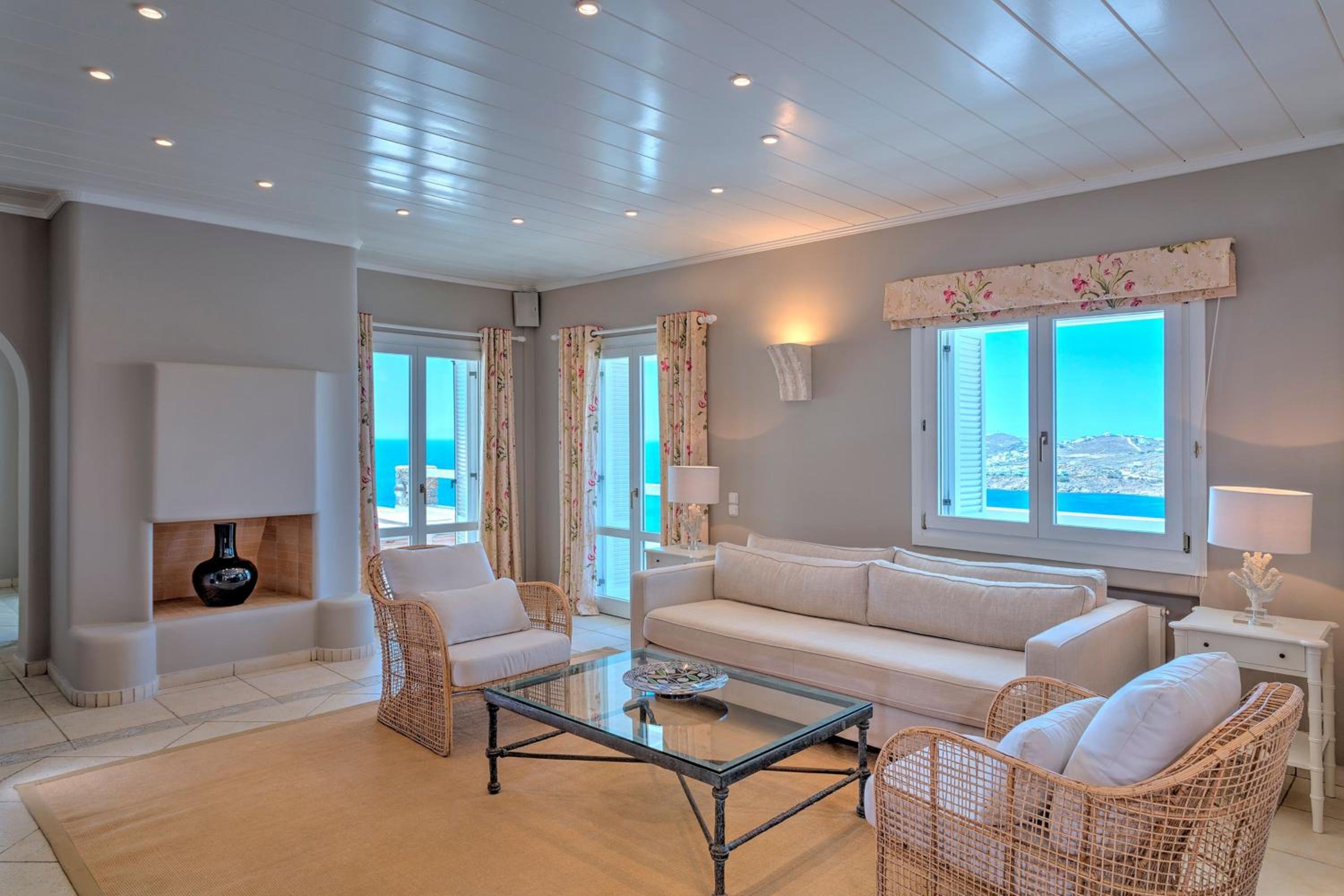 Diamond, 4 Bedroom Villa, Sea view, Balcony, Private pool