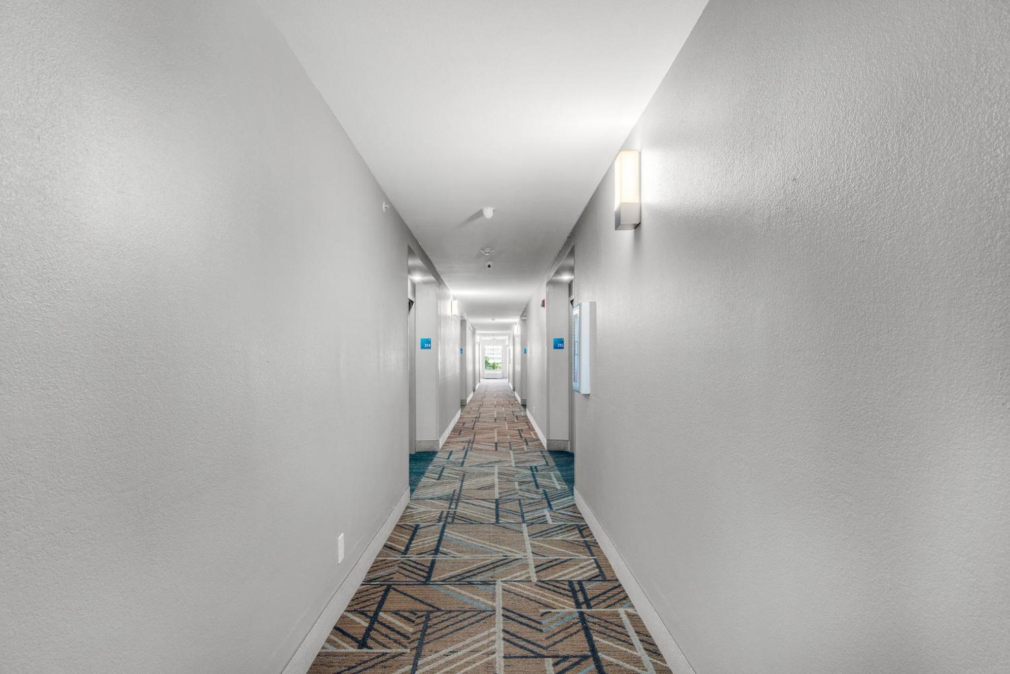 Standard Room - Photo 2