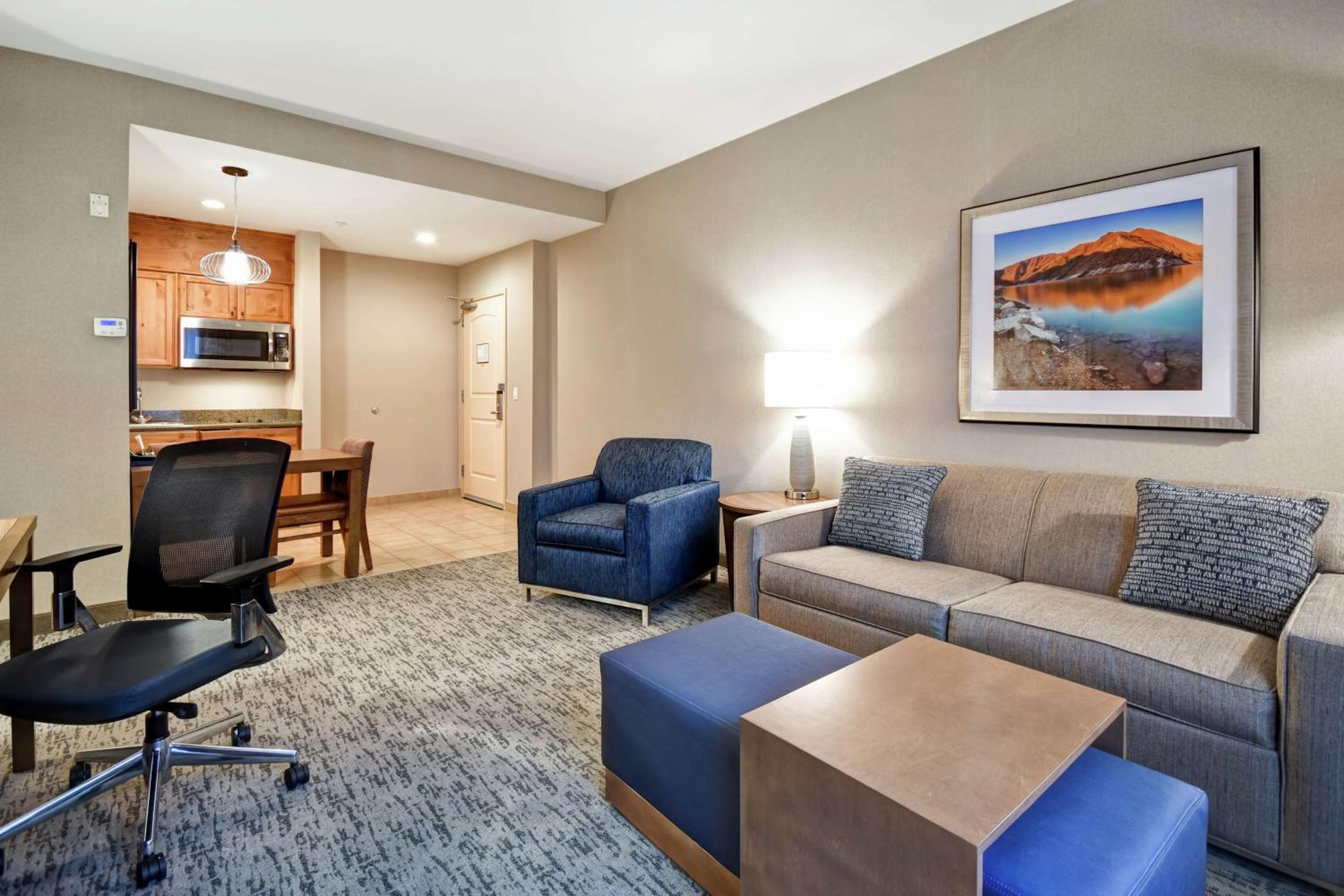 Two-Bedroom King Suite - Non-Smoking - Photo 3