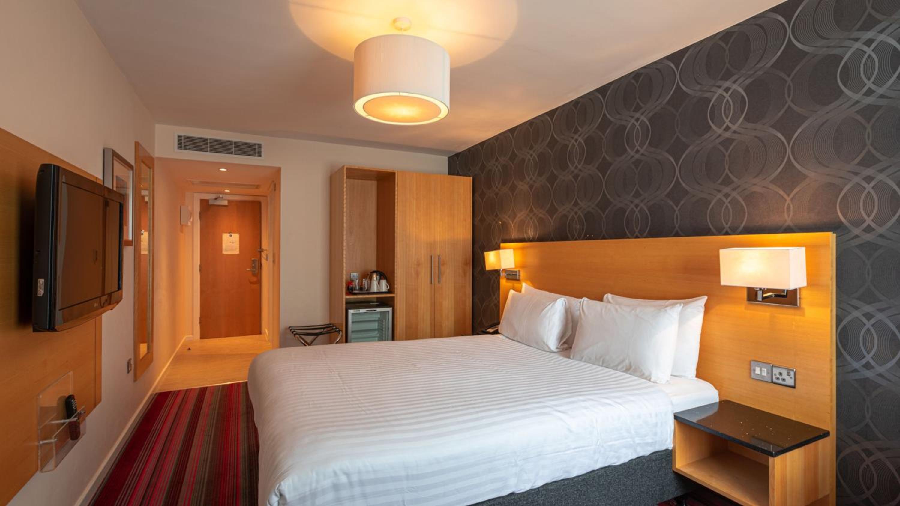 Standard Double Room - Photo 2