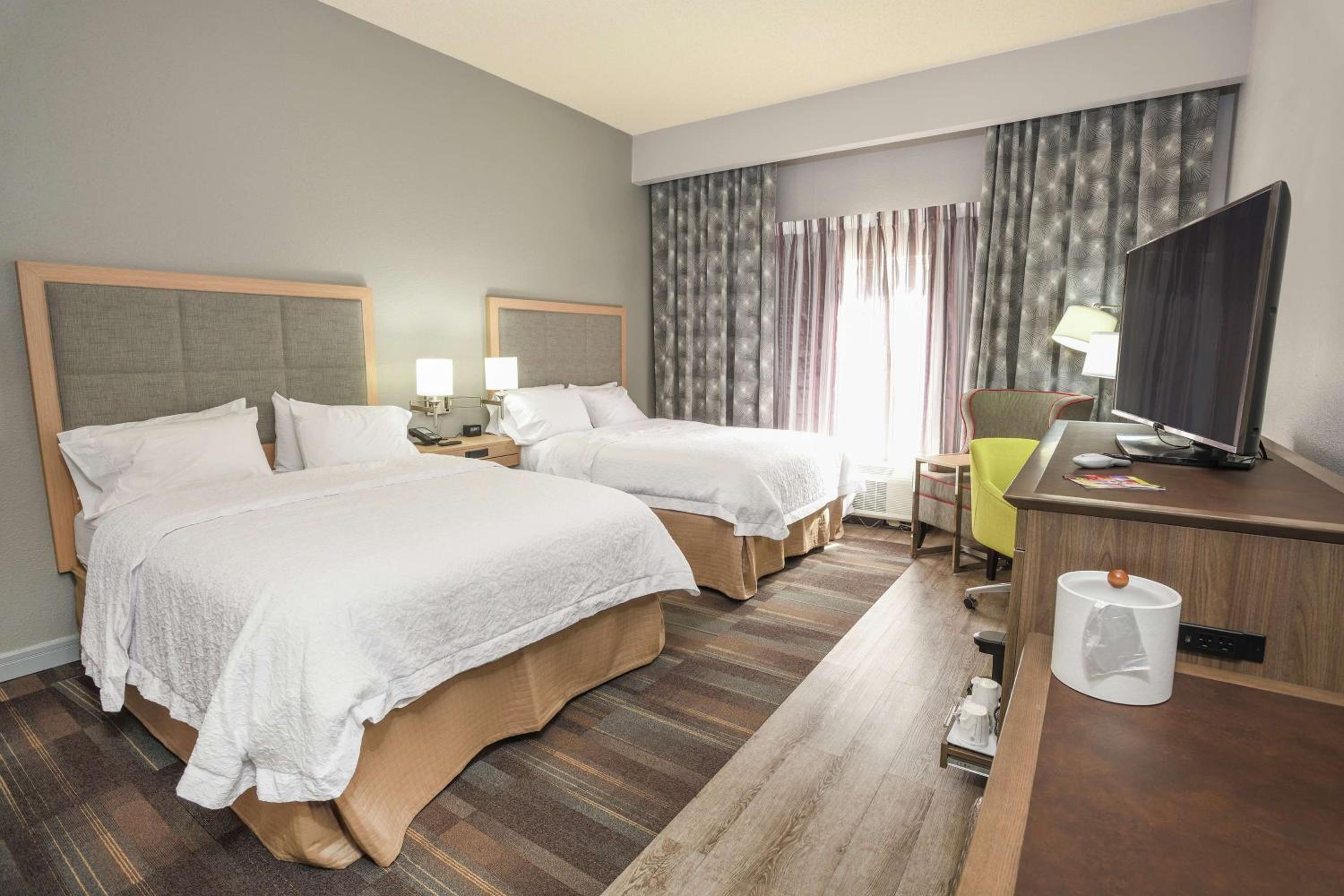 Queen Room with Two Queen Beds - Mobility and Hearing Access/Non-Smoking - Photo 2