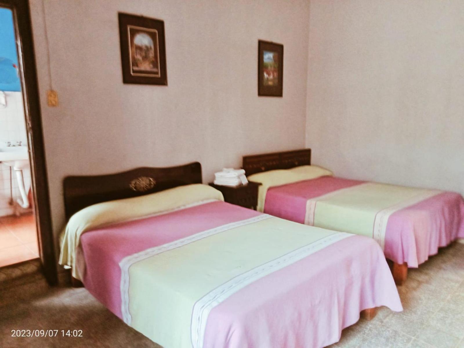 Double Room With Two Double Beds photo 1