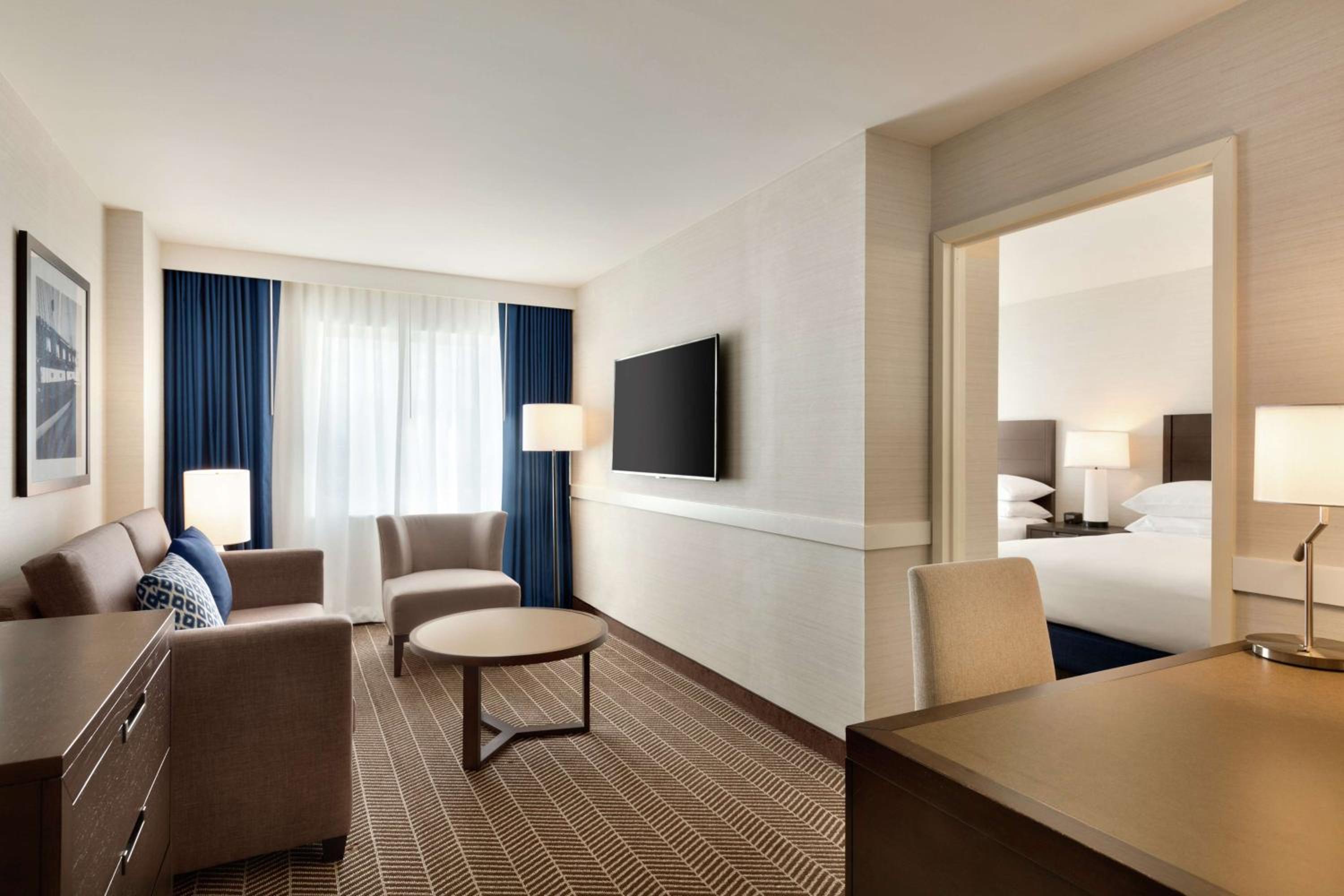 Suite with Two Queen Beds - Non-Smoking