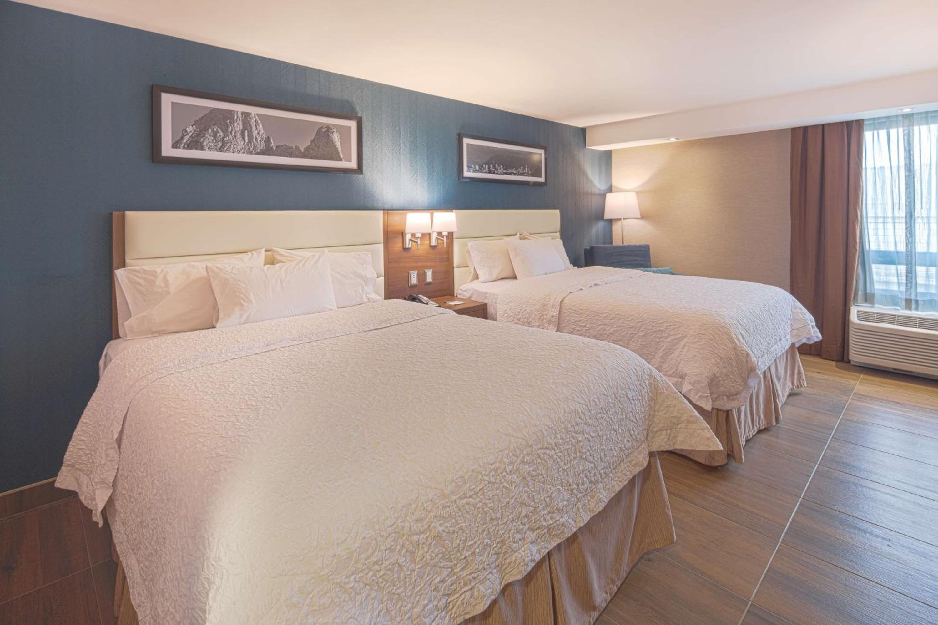Double Room with Two Double Beds - Non-Smoking - Photo 1