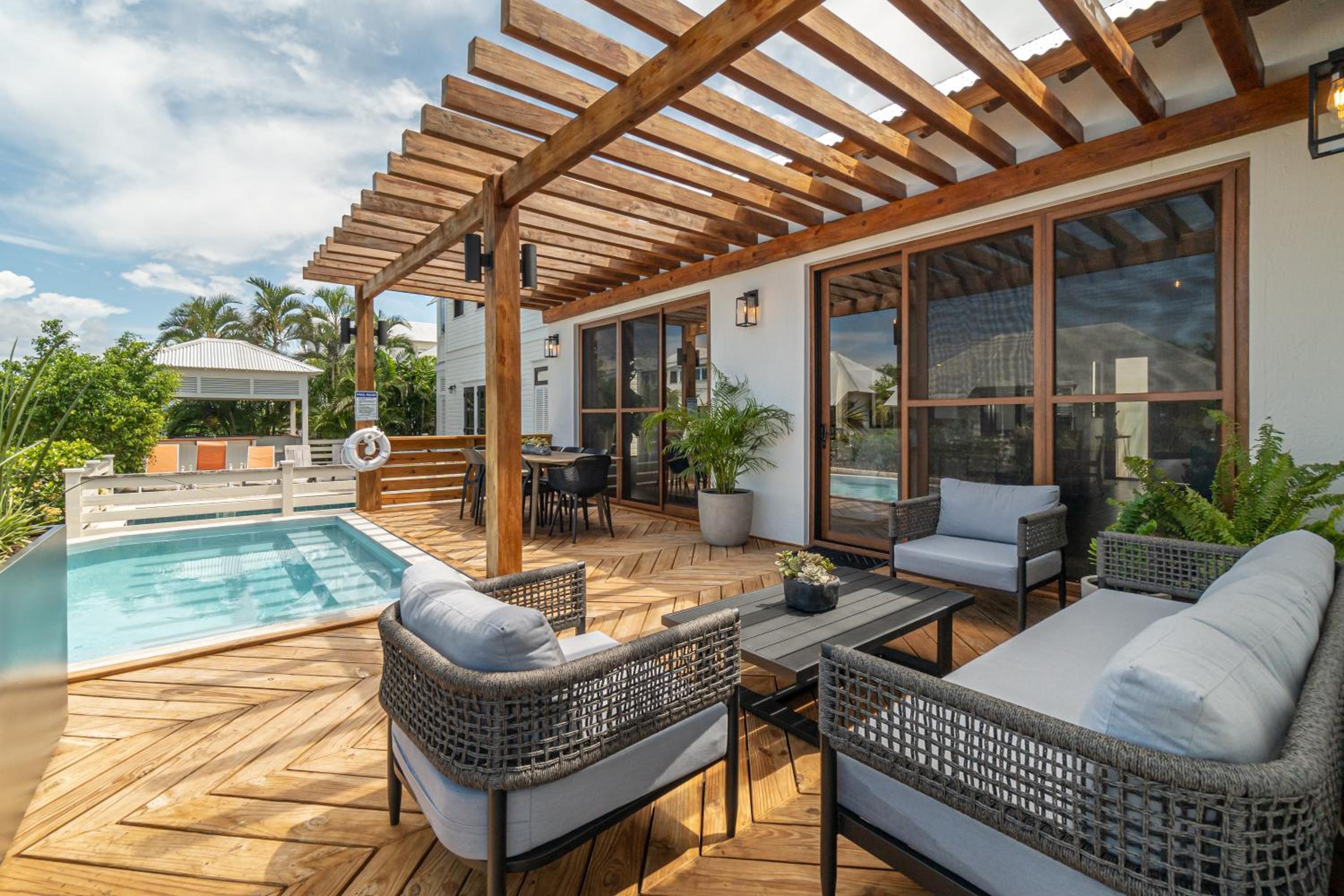 Villa photo 1
