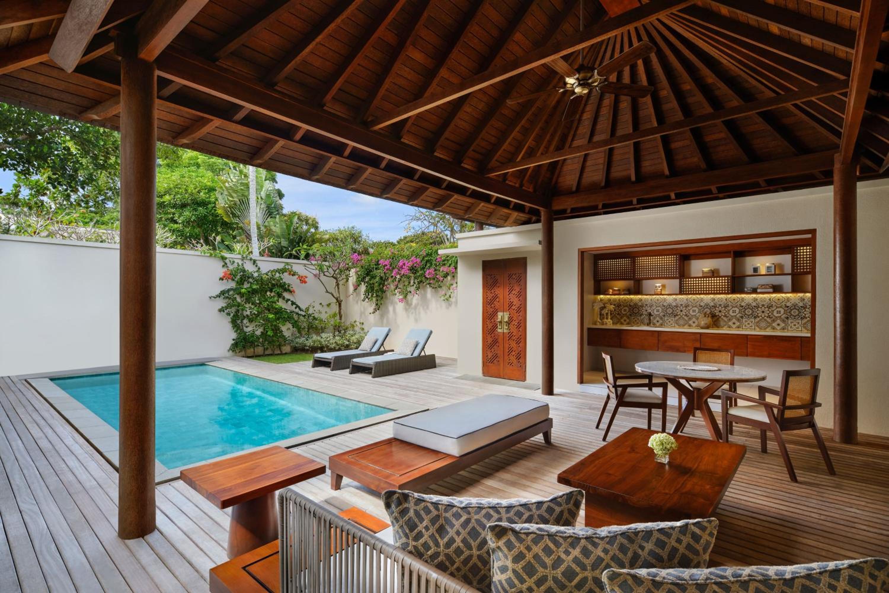 One-Bedroom Deluxe Private Pool Villa with Sofa Bed and Free Benefit.  - Photo 2