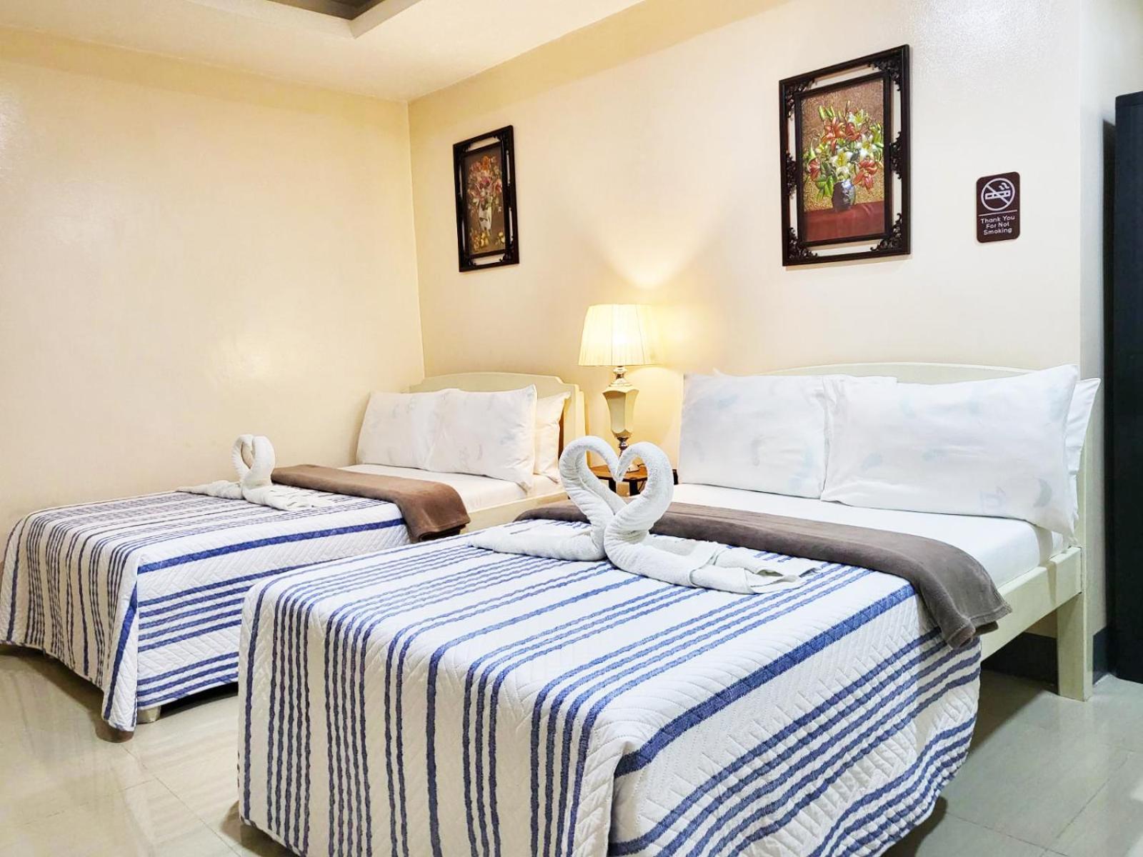 Family Double Room - Photo 5