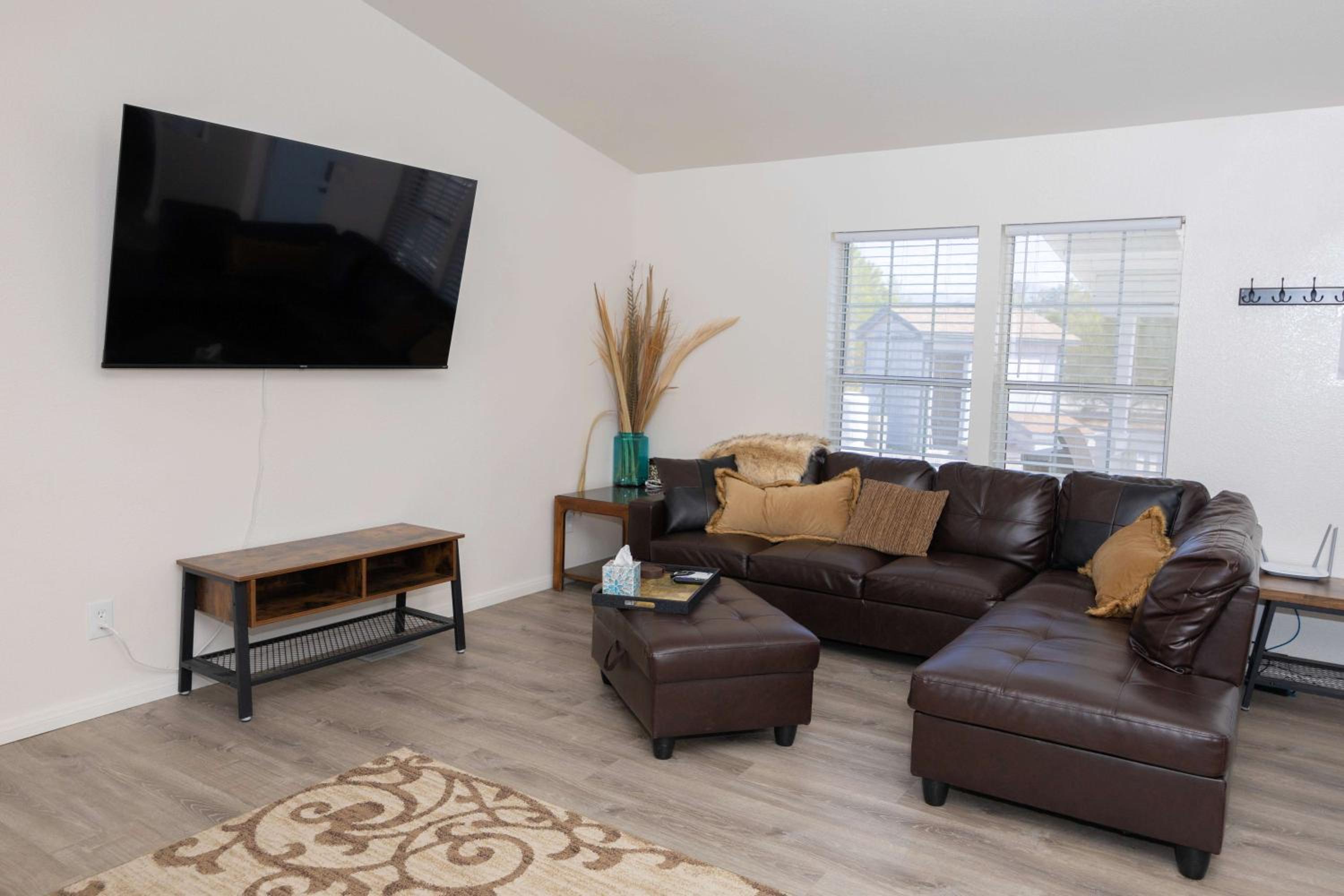 Three-Bedroom House photo 1