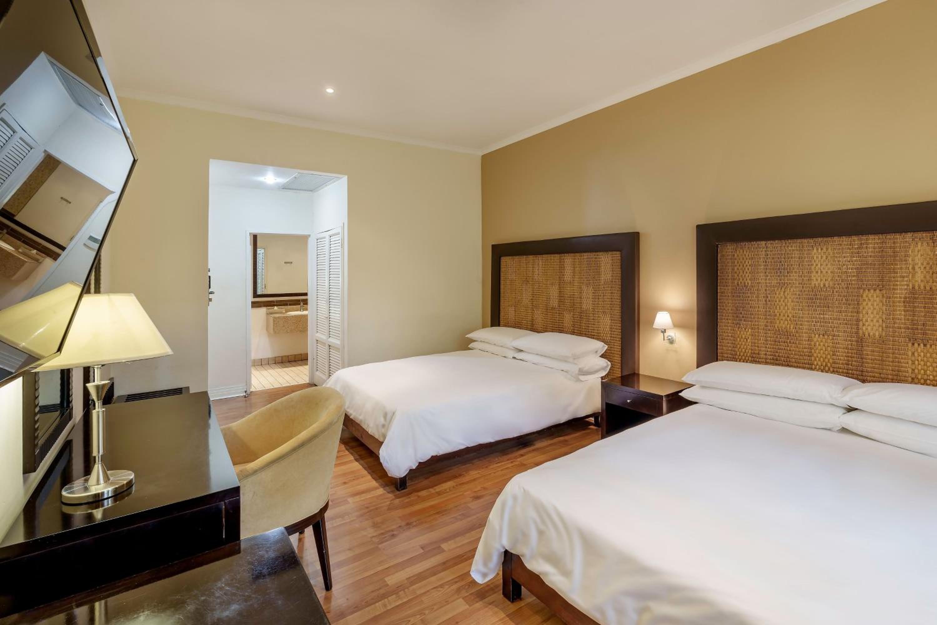 Guest room, 2 Twin - Photo 4