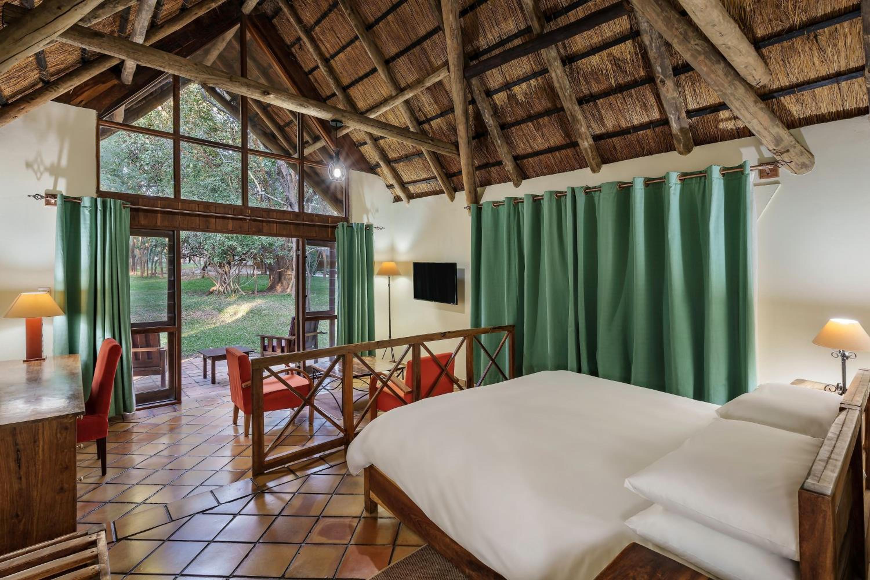 Chalet, 1 King - Photo 7