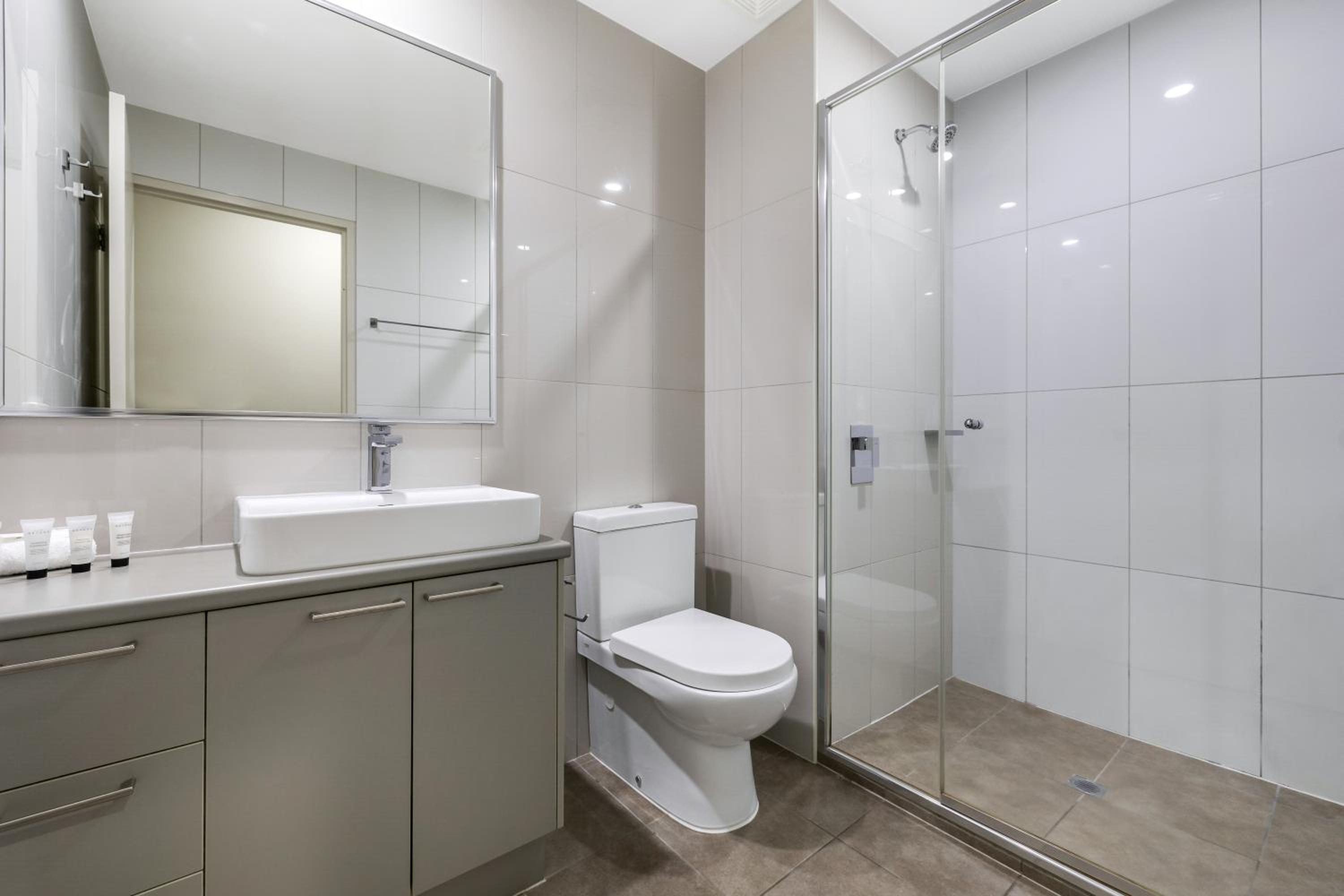 Studio Apartment photo 2