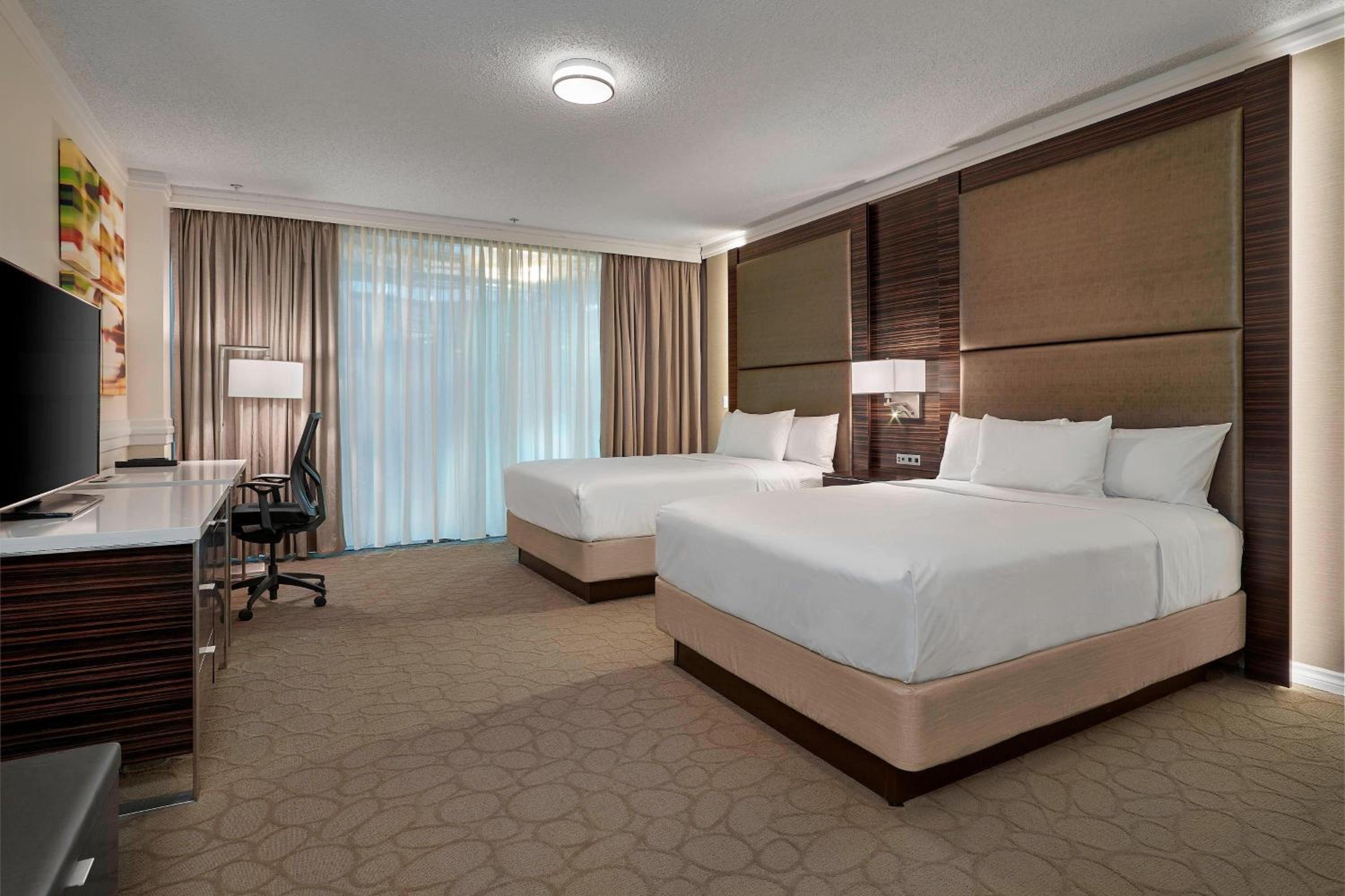 Queen Room - Photo 1