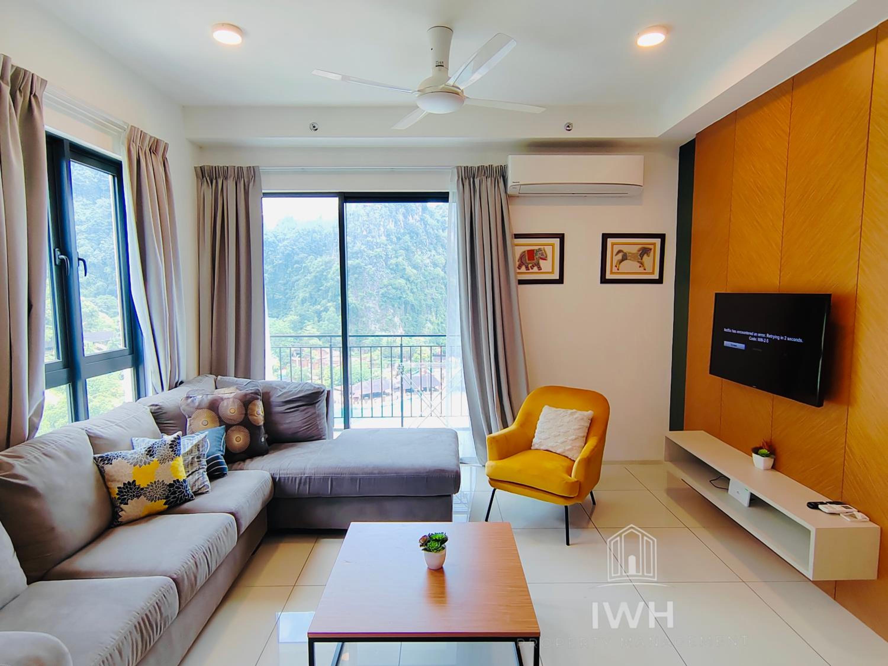 Three-Bedroom Apartment - Photo 8