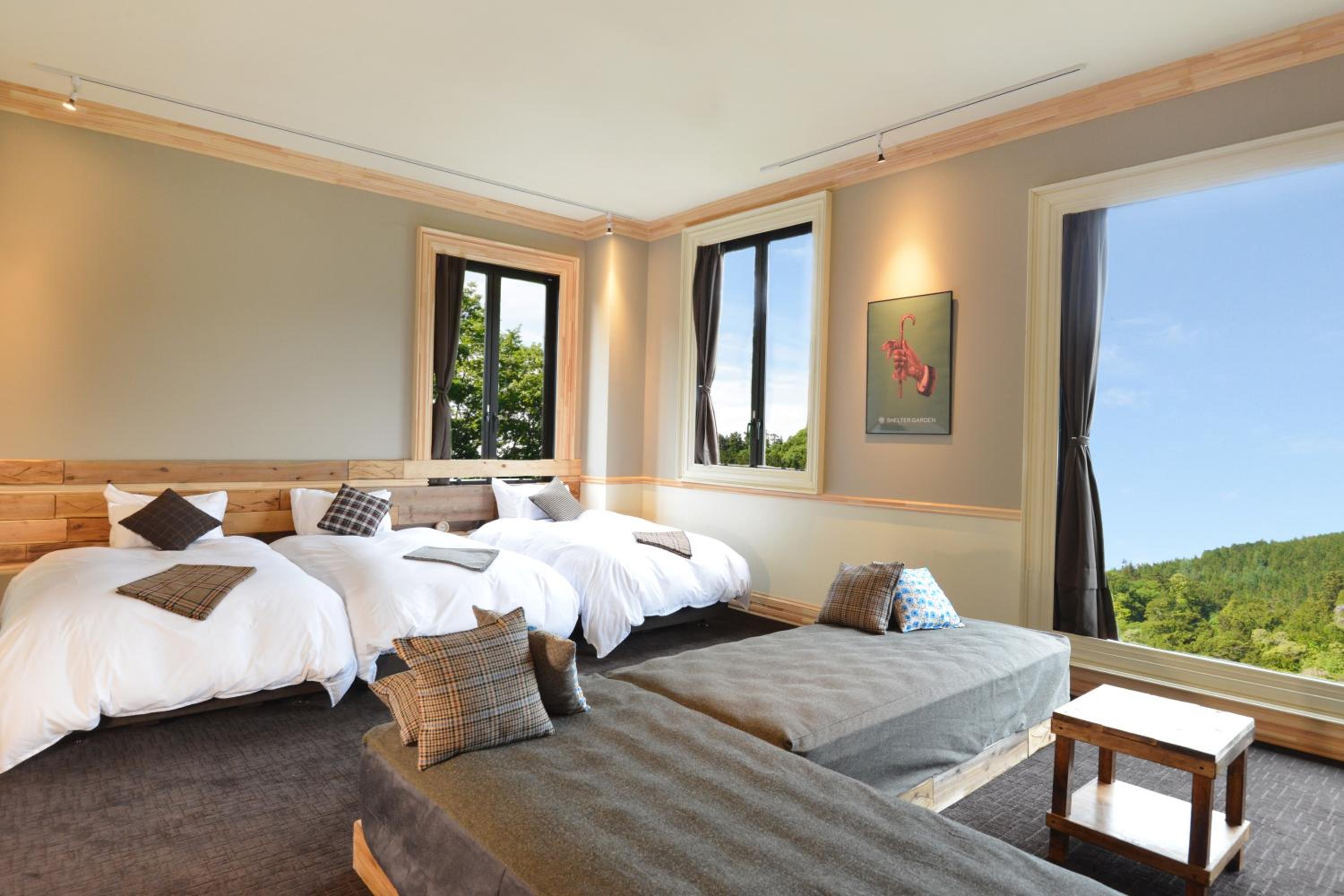 Luxury Triple Room with River View