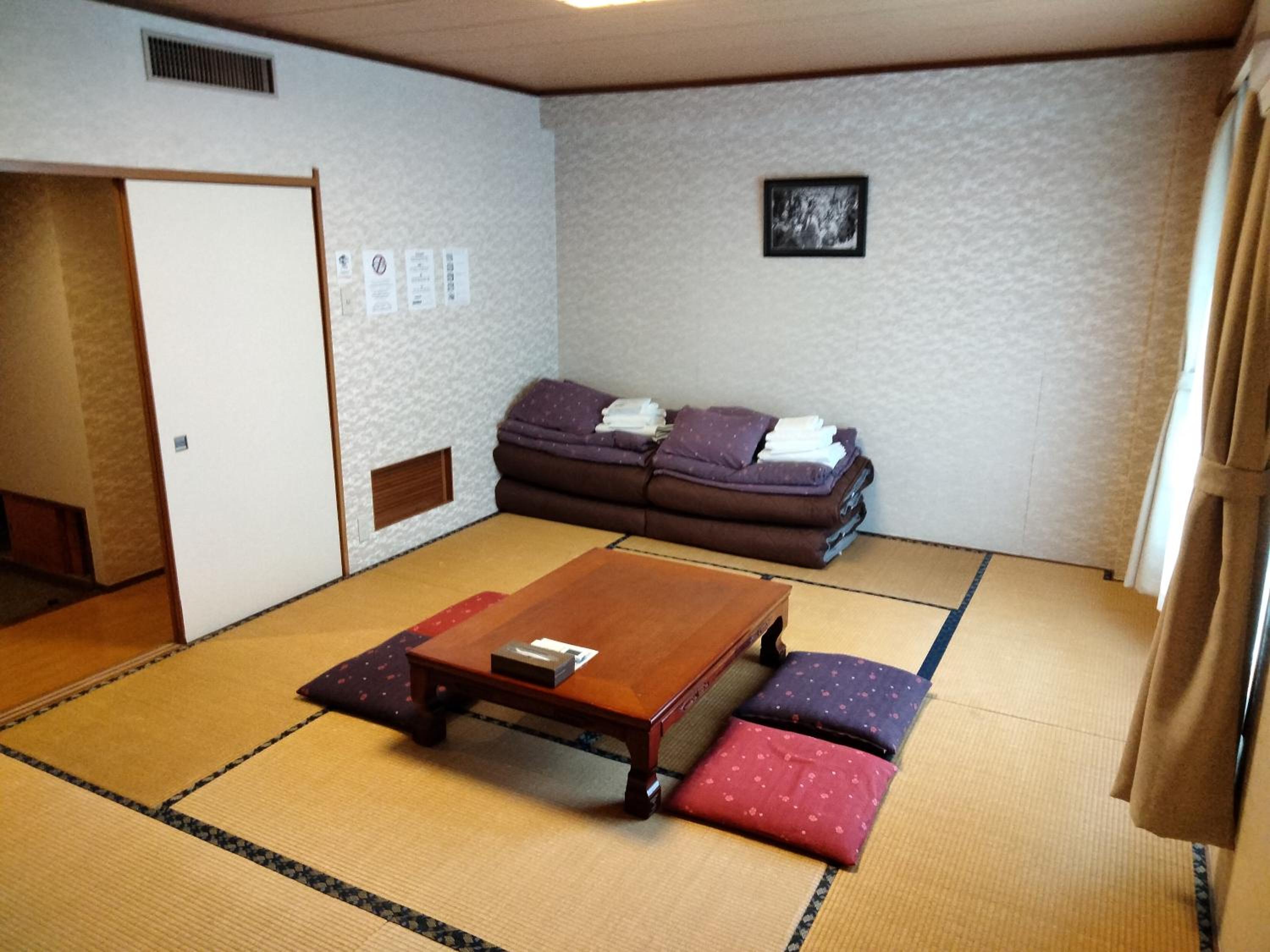 Japanese-Style Quadruple Room photo 1
