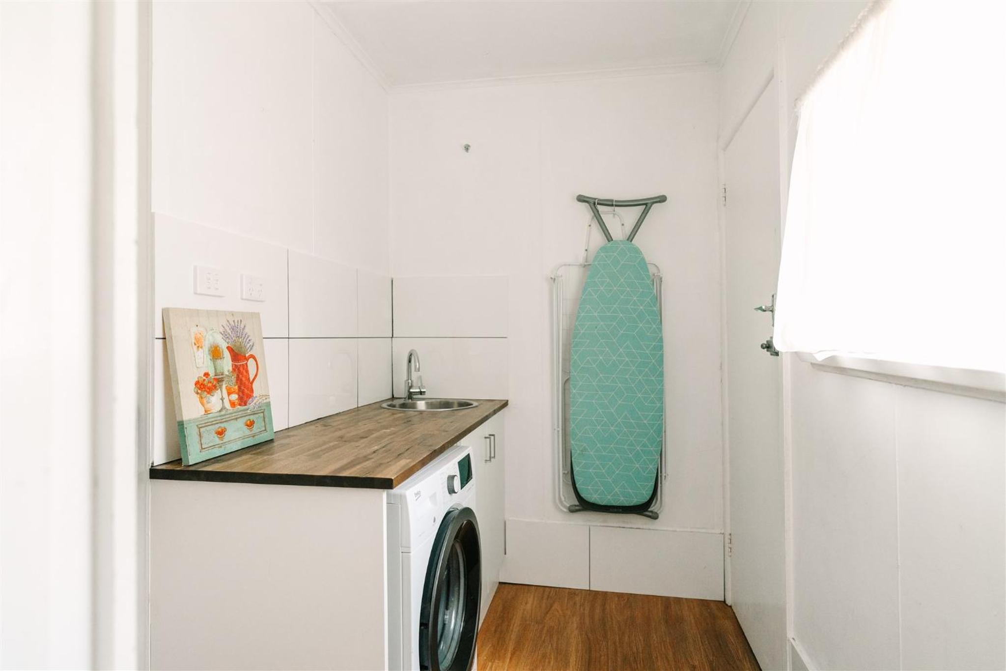Two-Bedroom Cottage with River View photo 2