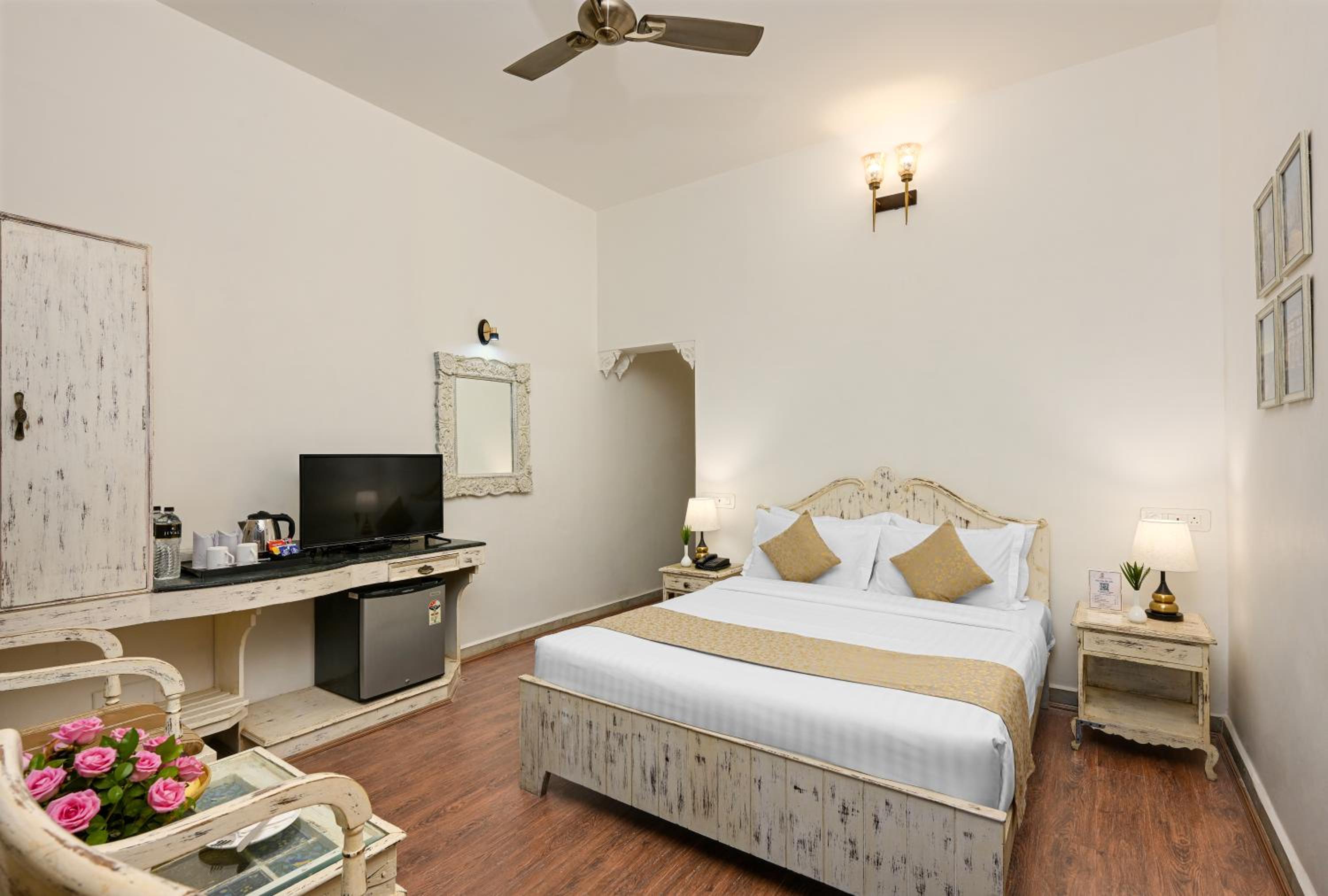 Premier Rooms - Photo 2