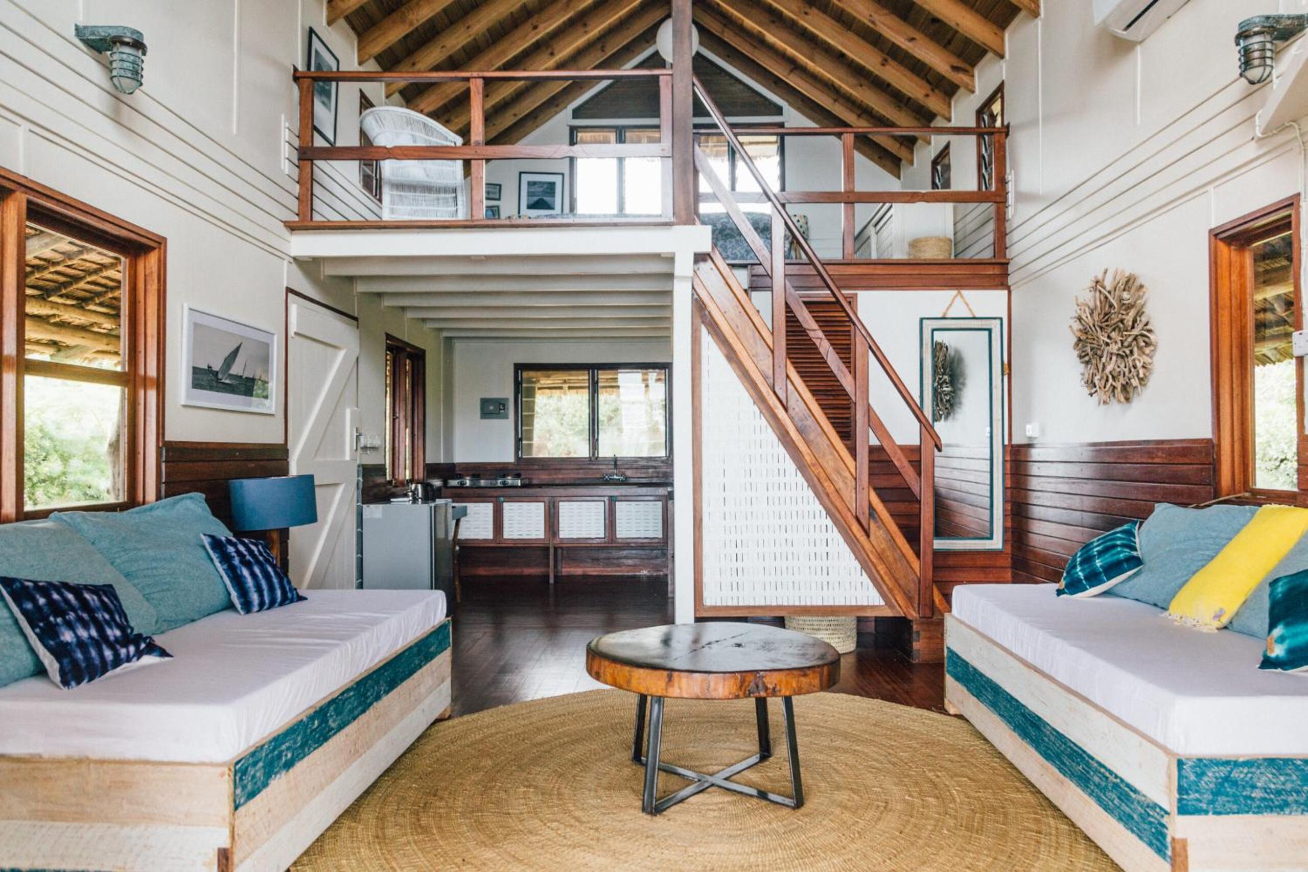 Bungalow with Sea View - Photo 1