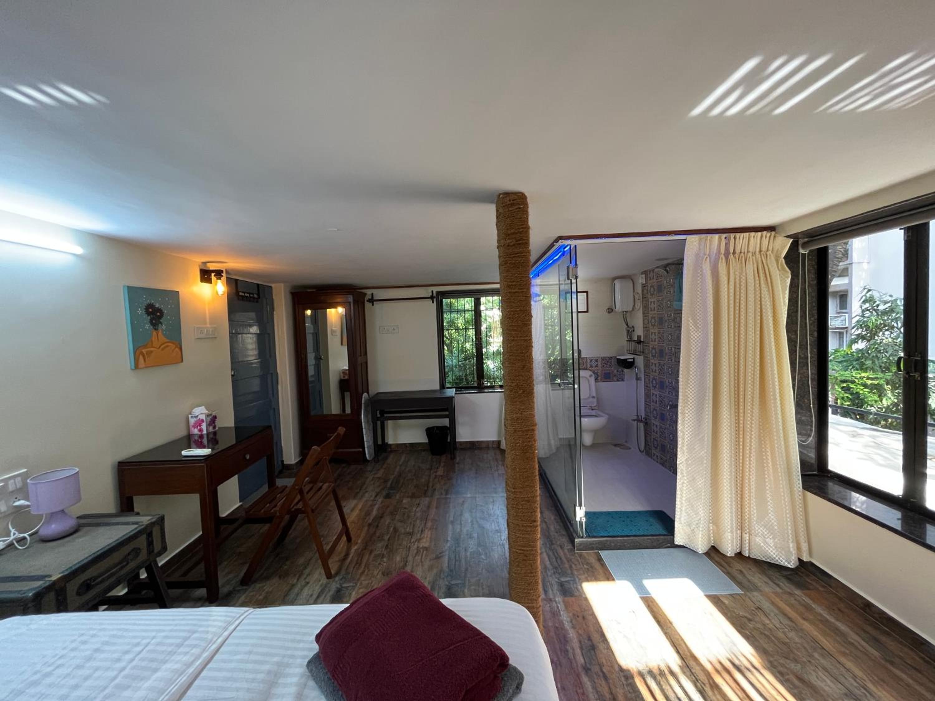 Double Room with Private Bathroom