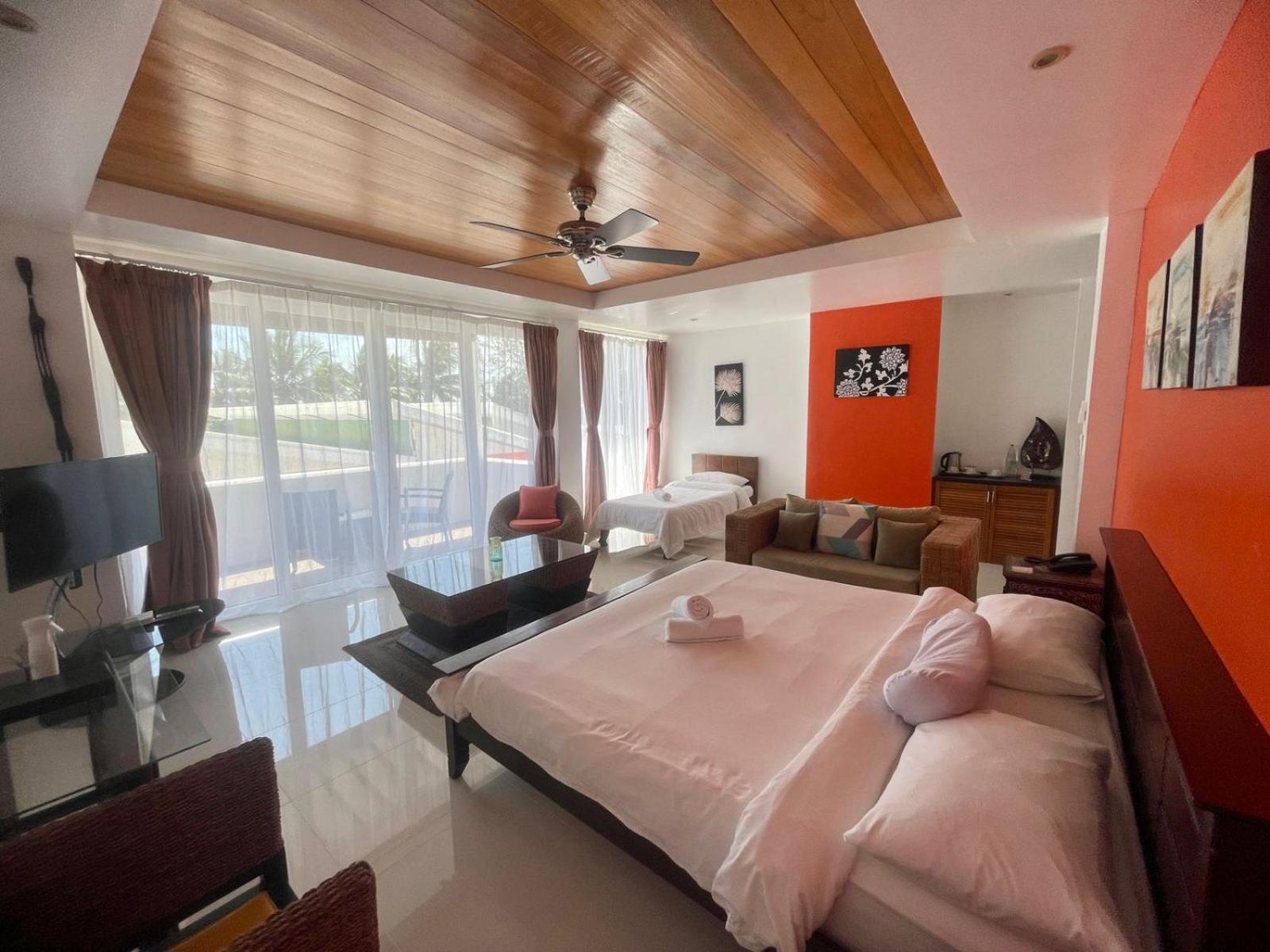 Triple King Suite Room - Photo 41
