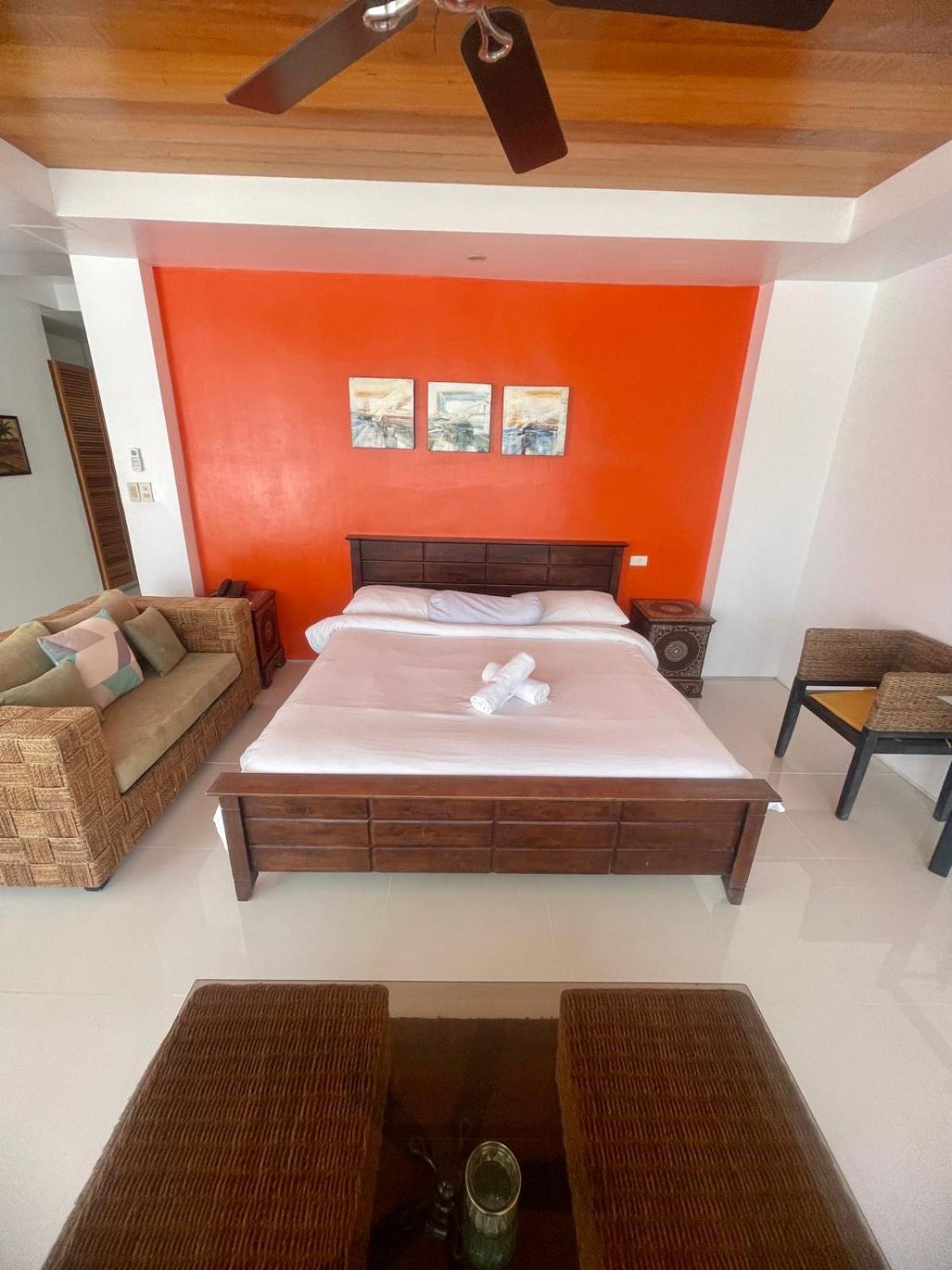 Triple King Suite Room - Photo 45
