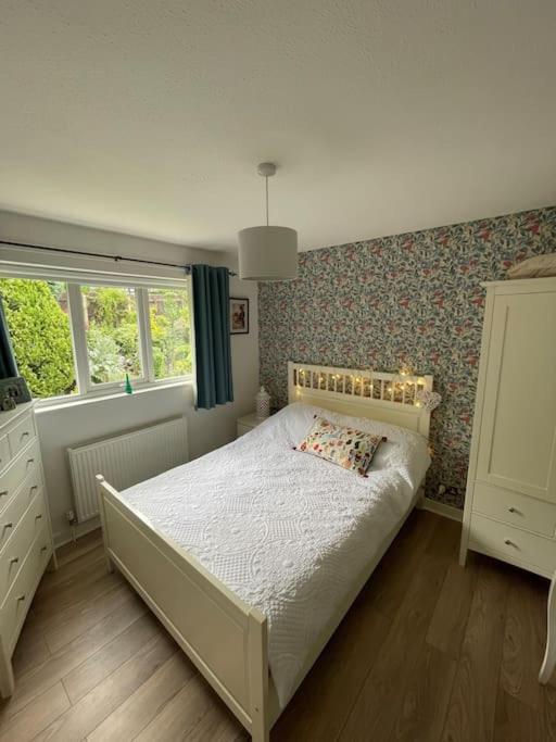 Four-Bedroom House photo 2