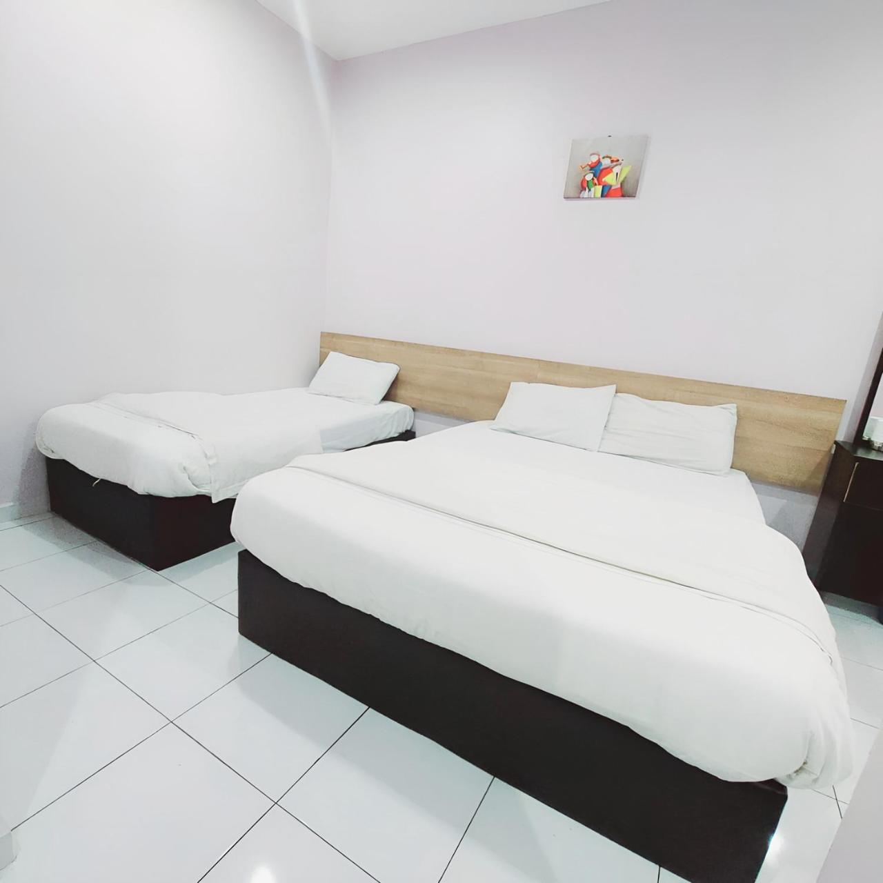 Triple Room - Photo 1
