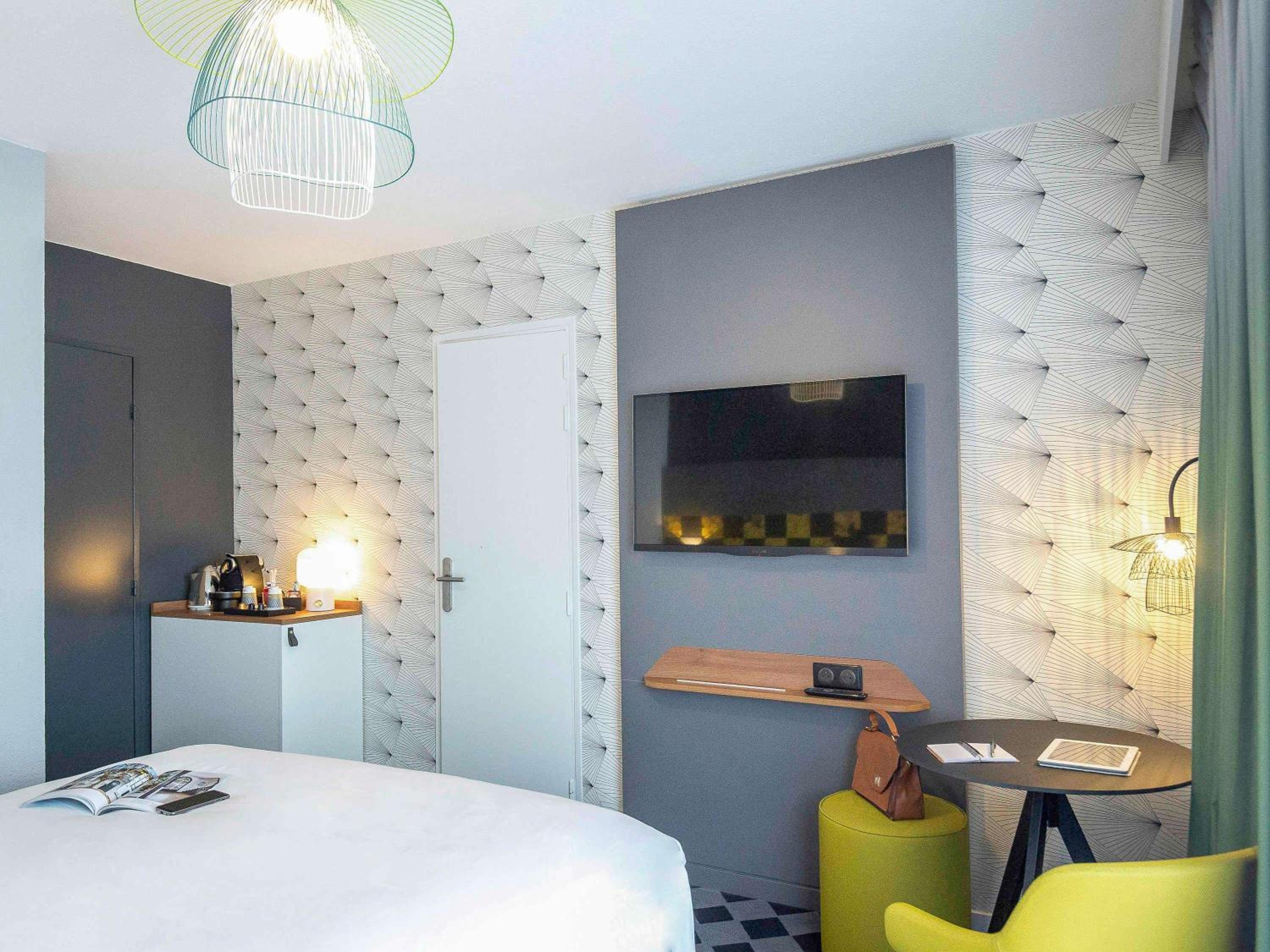 Privilege room with one double bed and balcony - Photo 7