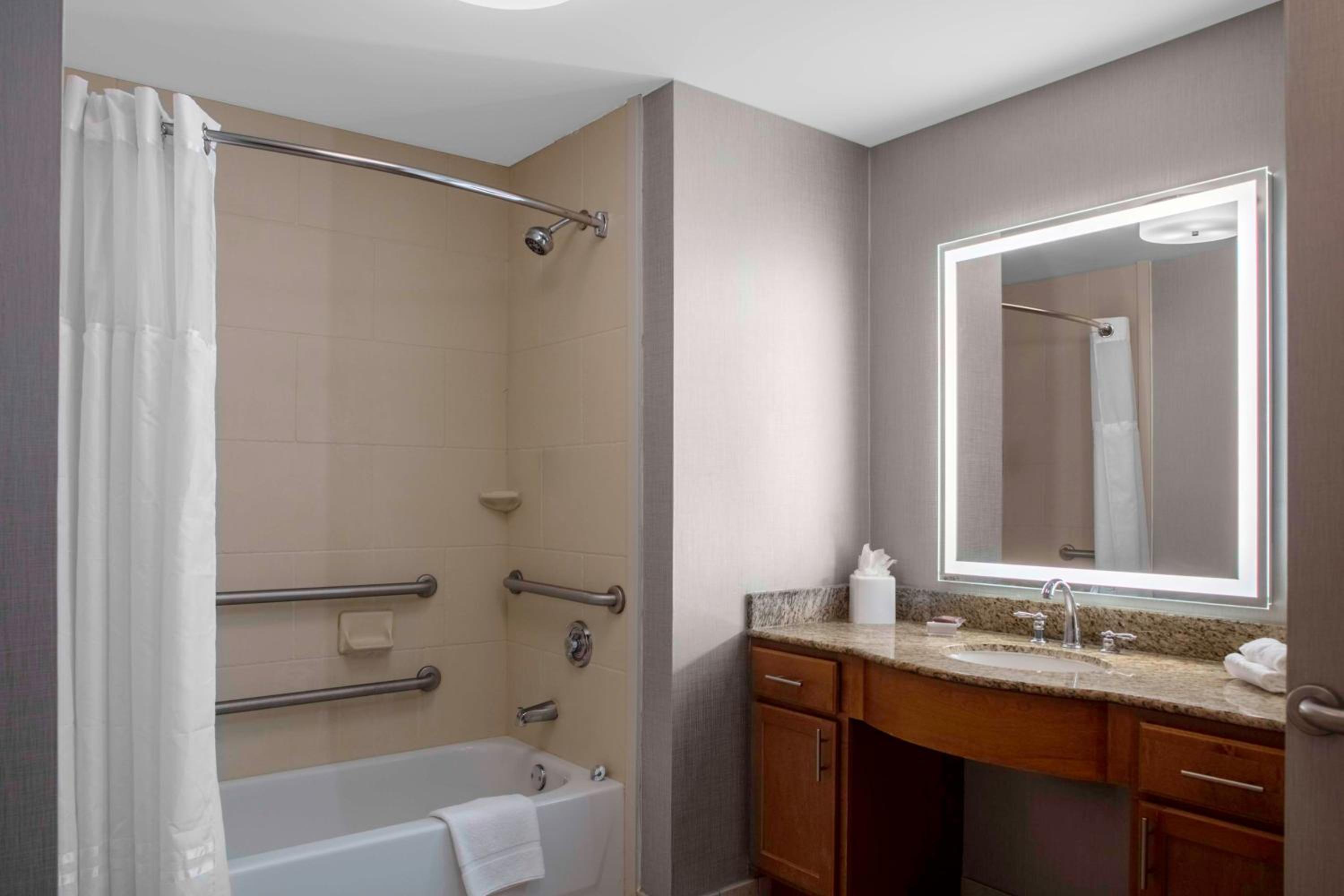 Homewood Suites by Hilton St. Louis - Galleria, 사진 3