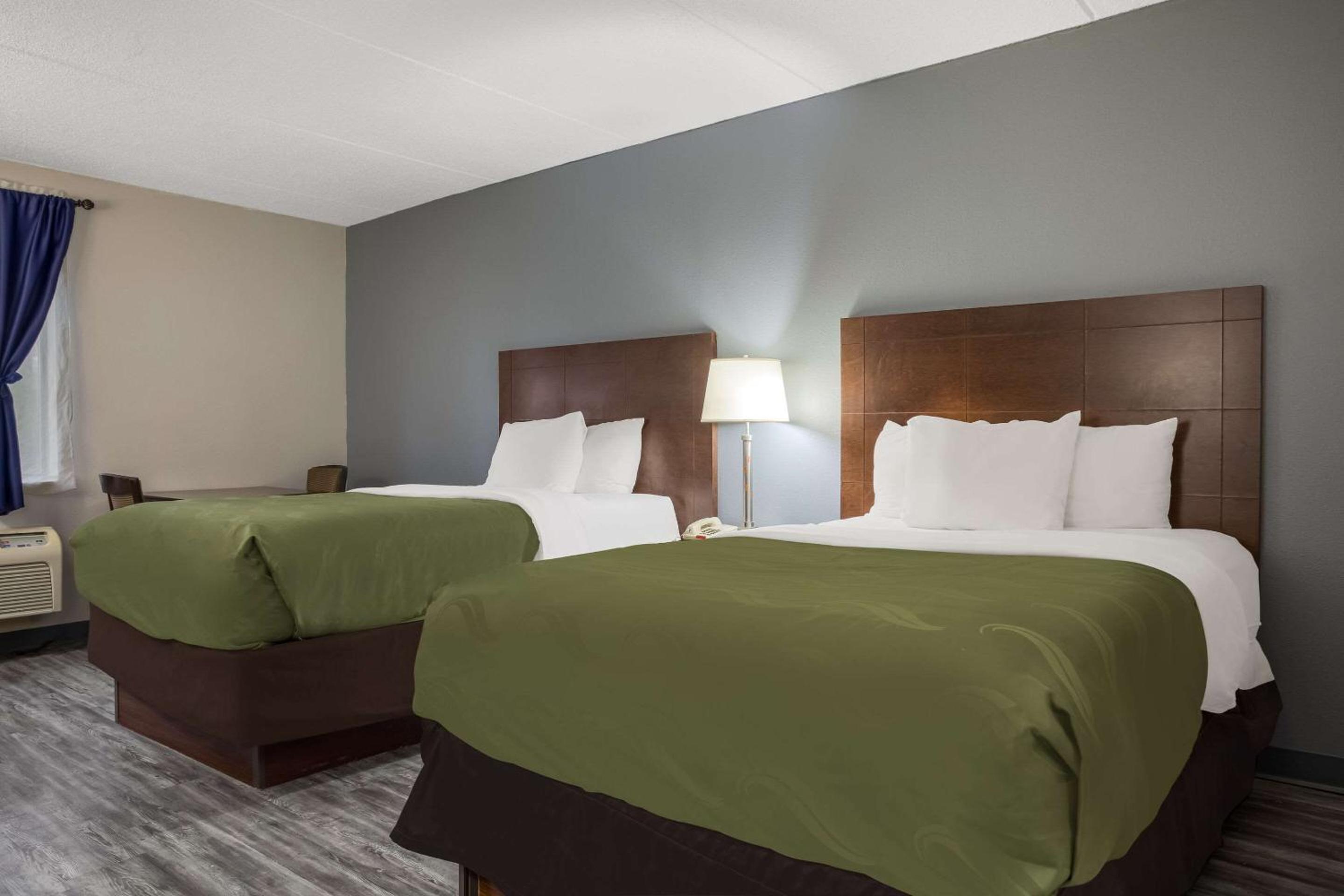 Double Room with Two Double Beds - Non-Smoking photo 1