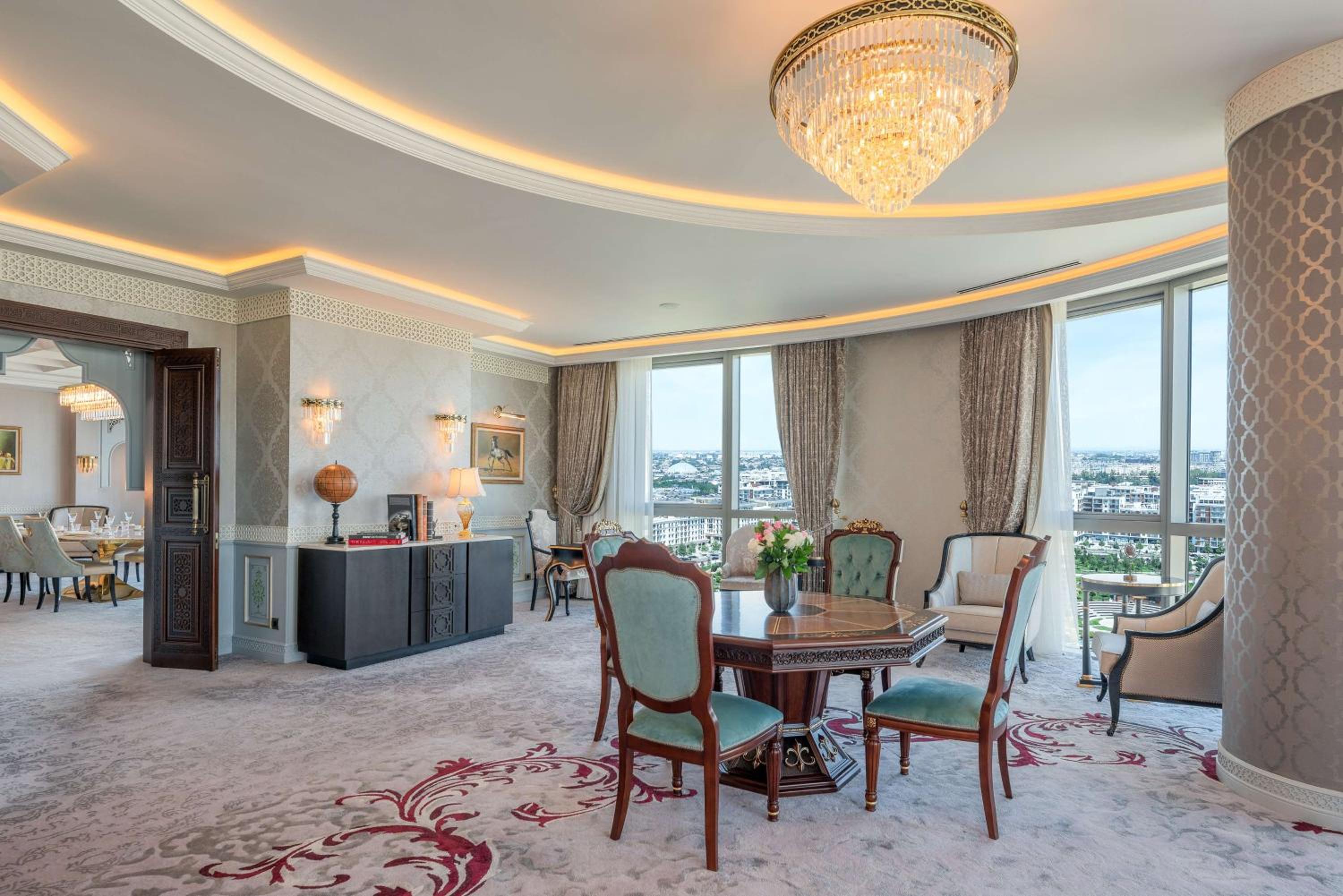 Presidential Suite photo 3
