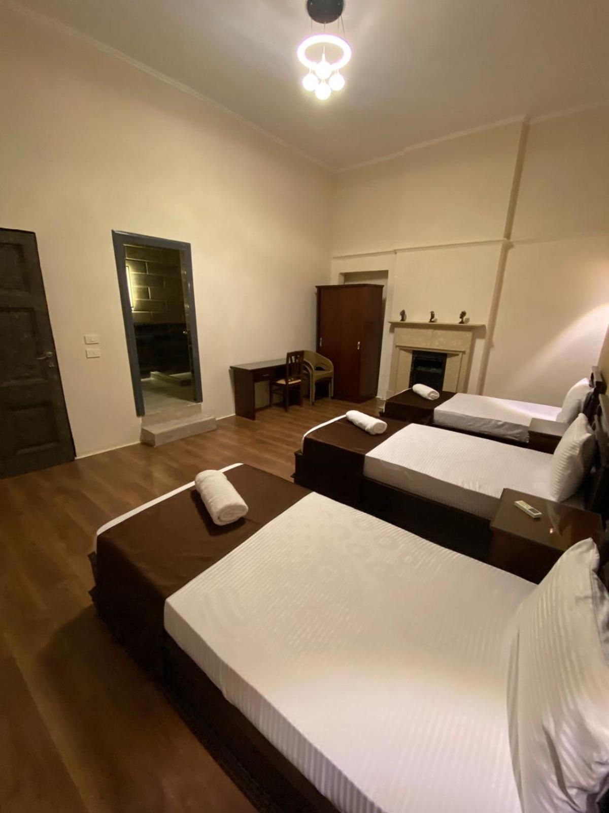 Triple Room with Bathroom