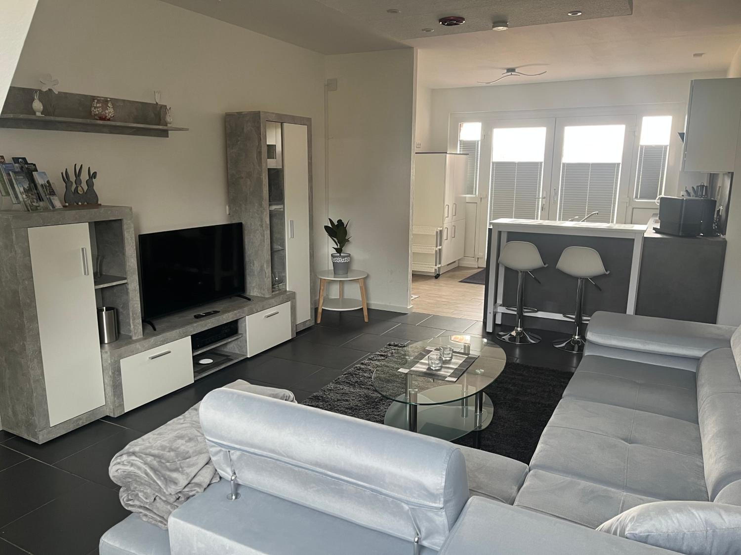 Apartment - Split Level