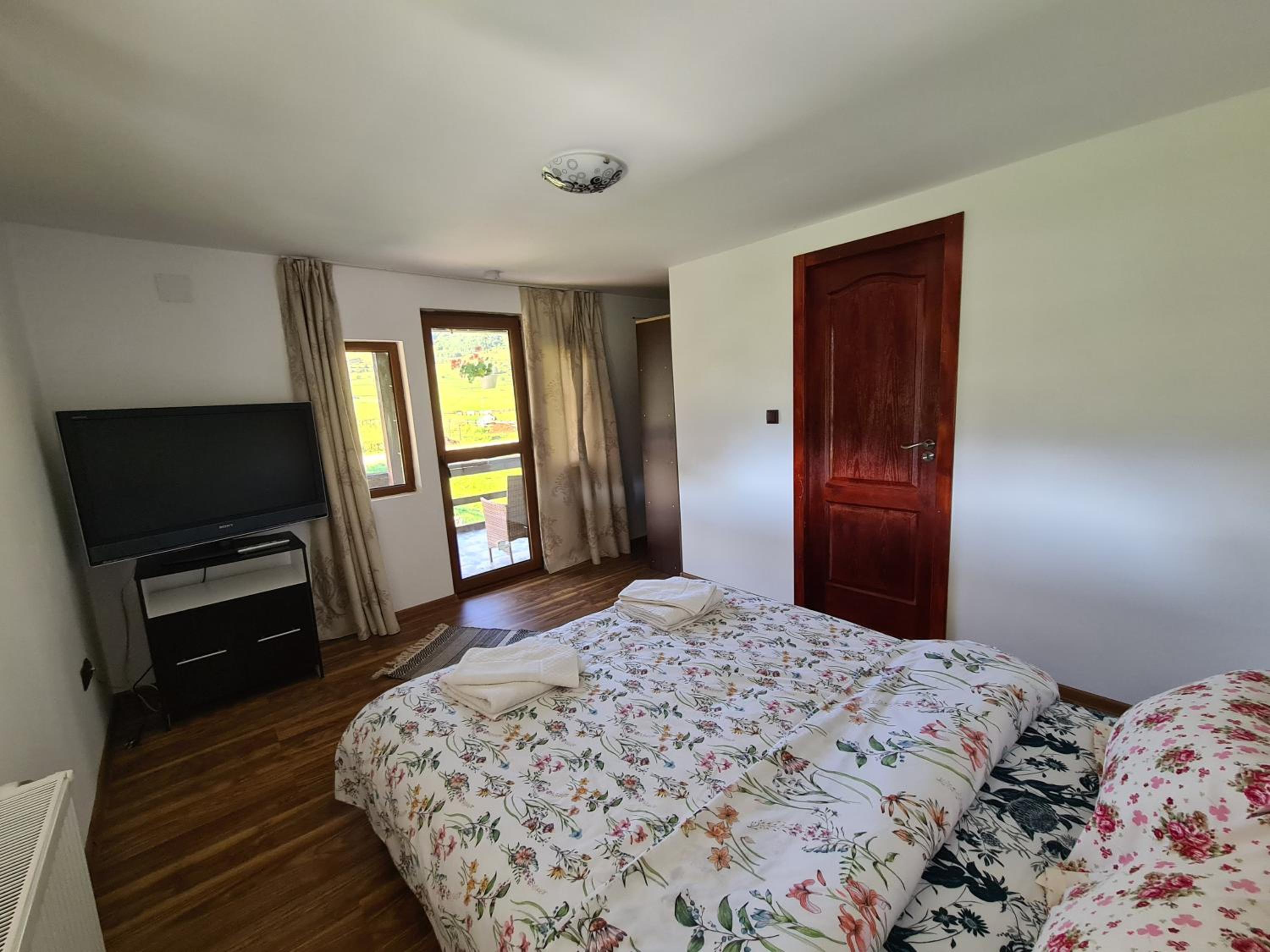 Double Room with Private Bathroom