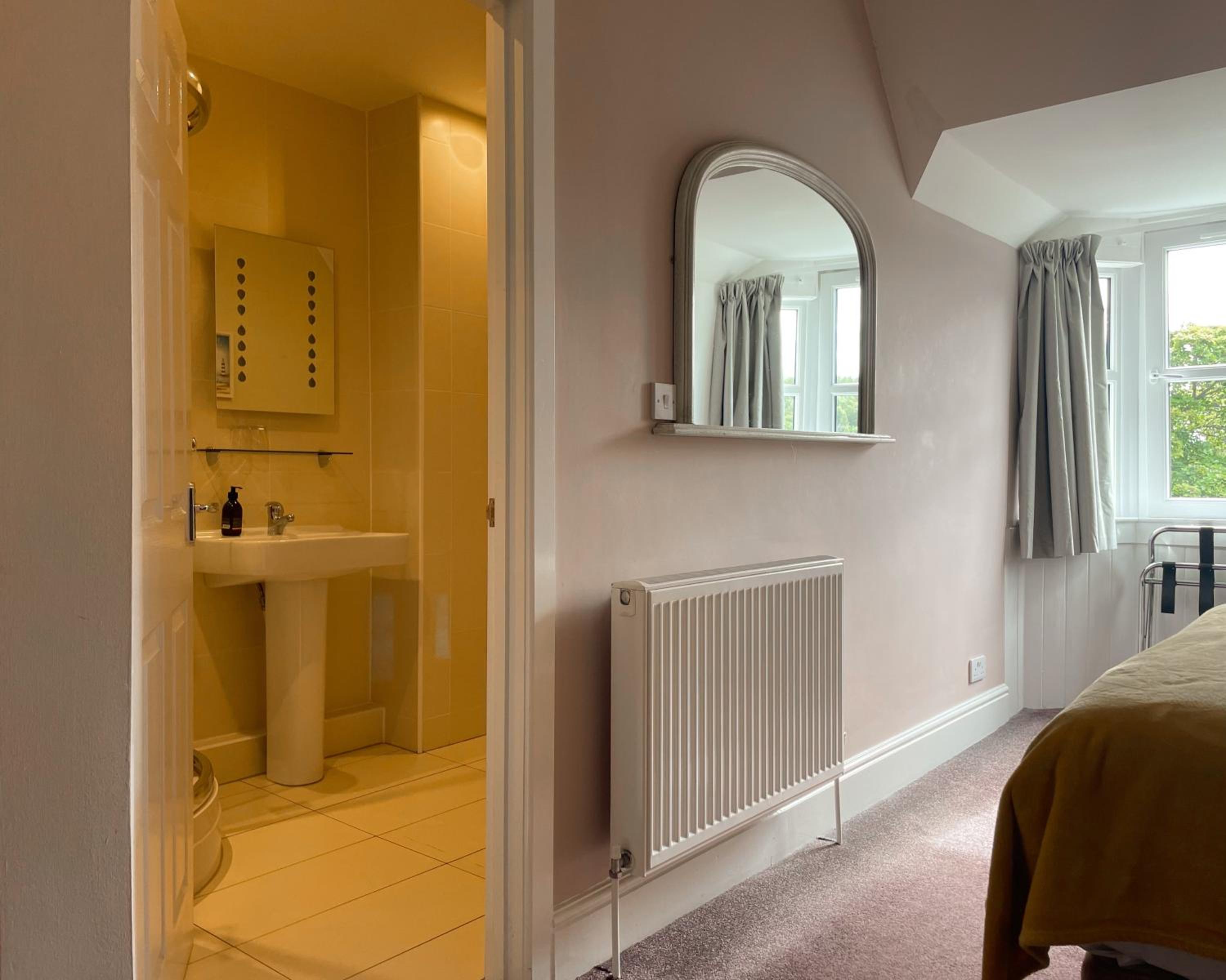 Superior Suite photo 3
