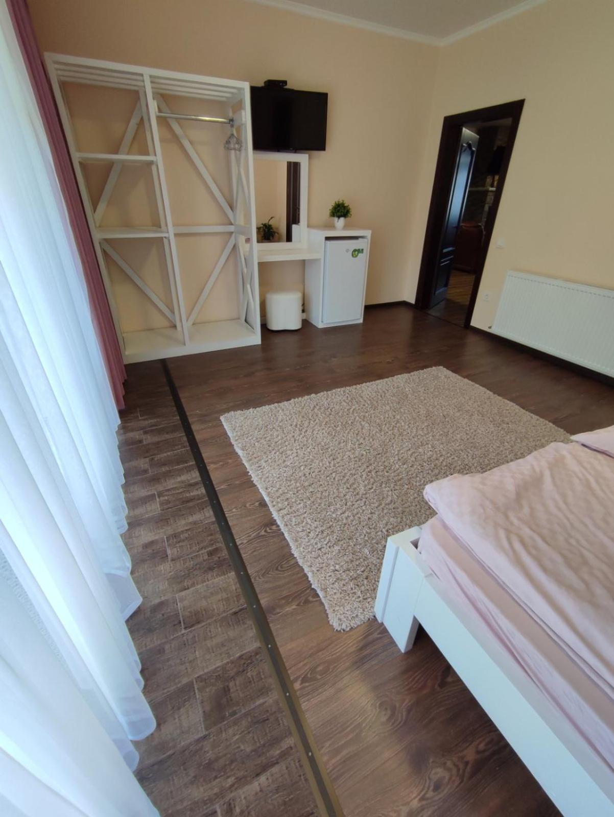 King Room with Balcony photo 3