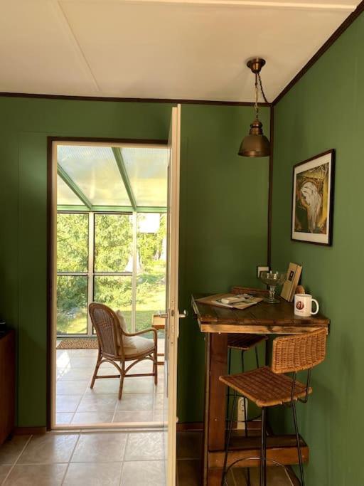 One-Bedroom House photo 2