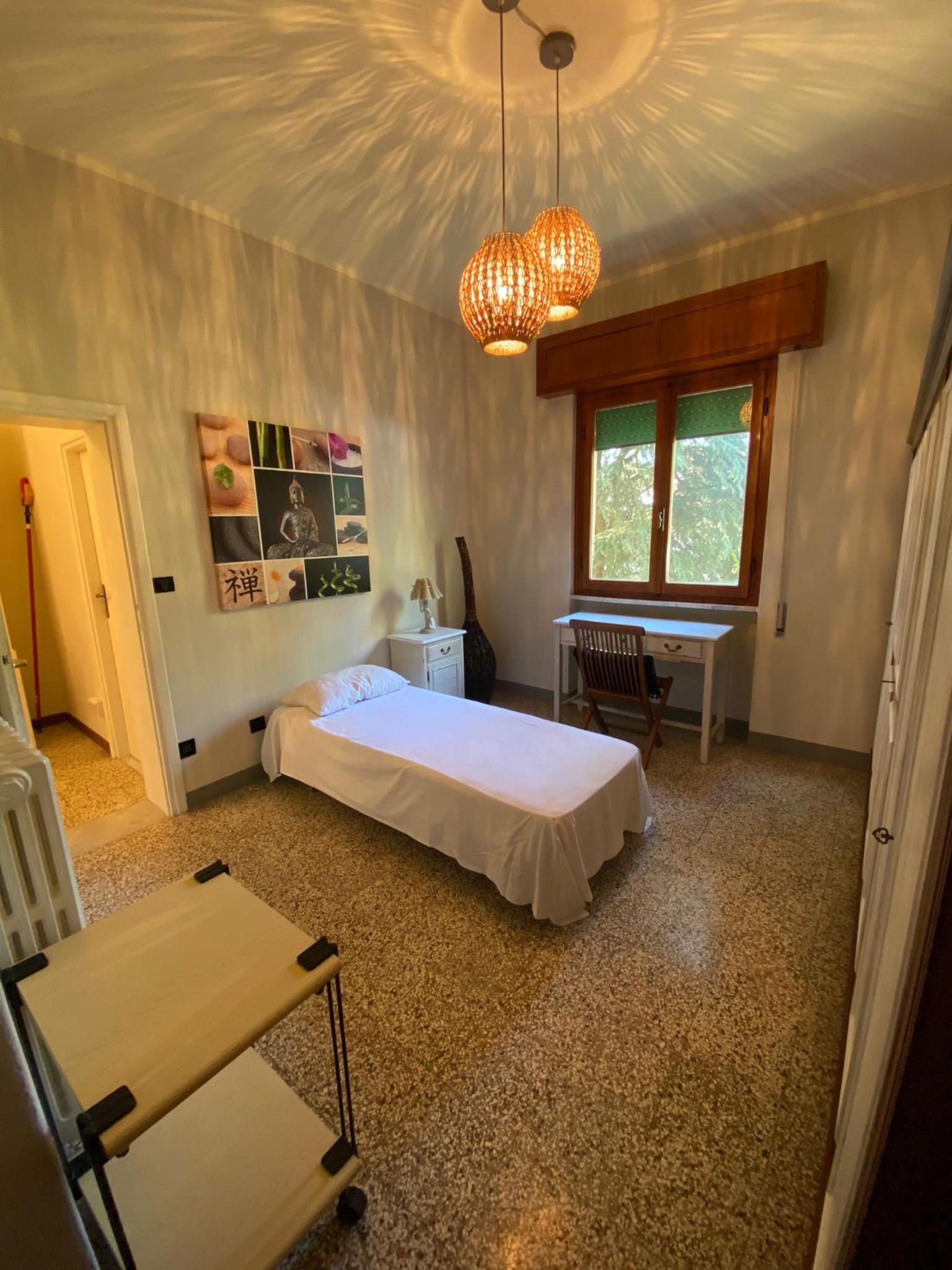 Twin Room with Shared Bathroom