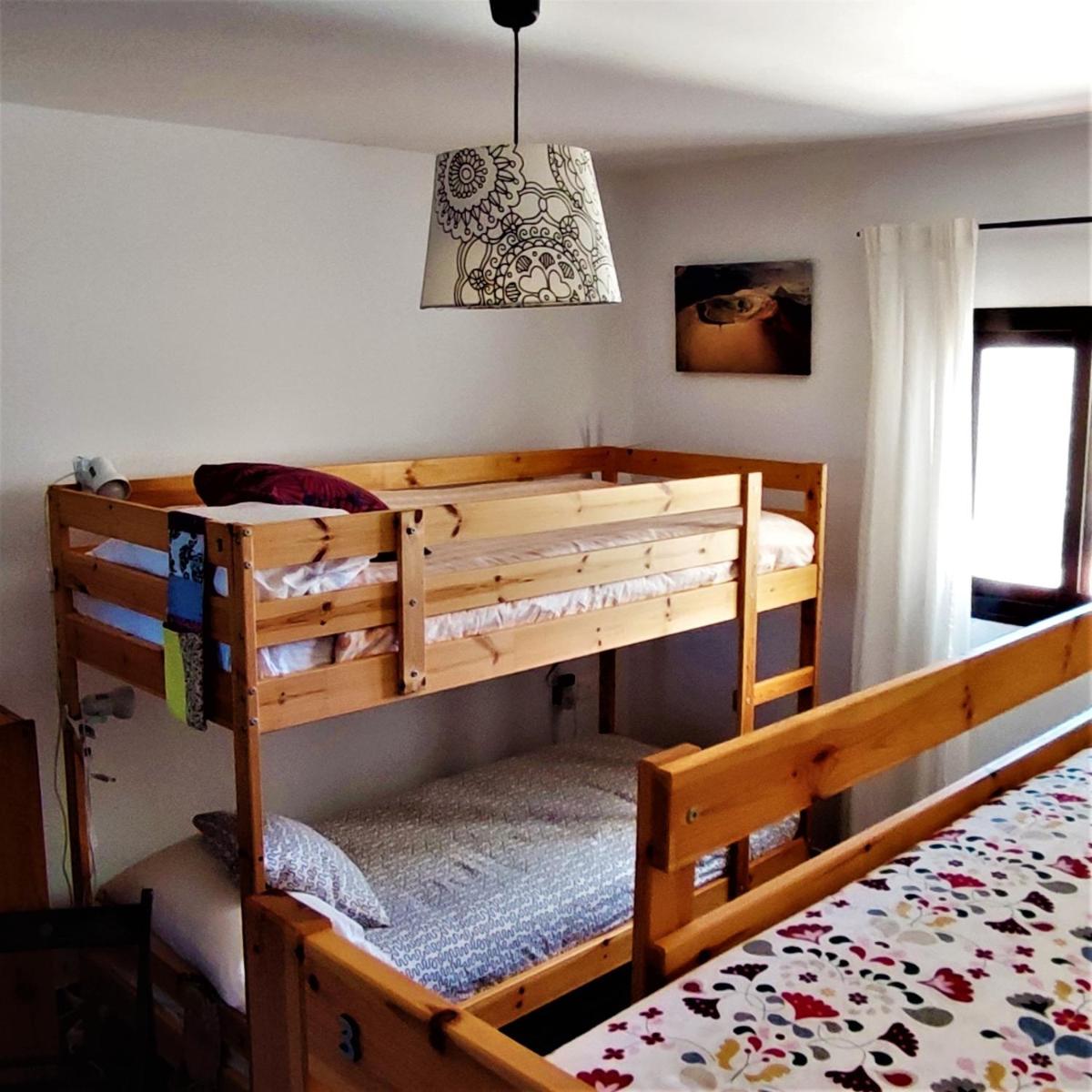 Bed in 4-Bed Mixed Dormitory Room