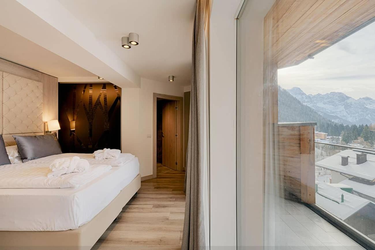 Deluxe Double Room - Photo 1