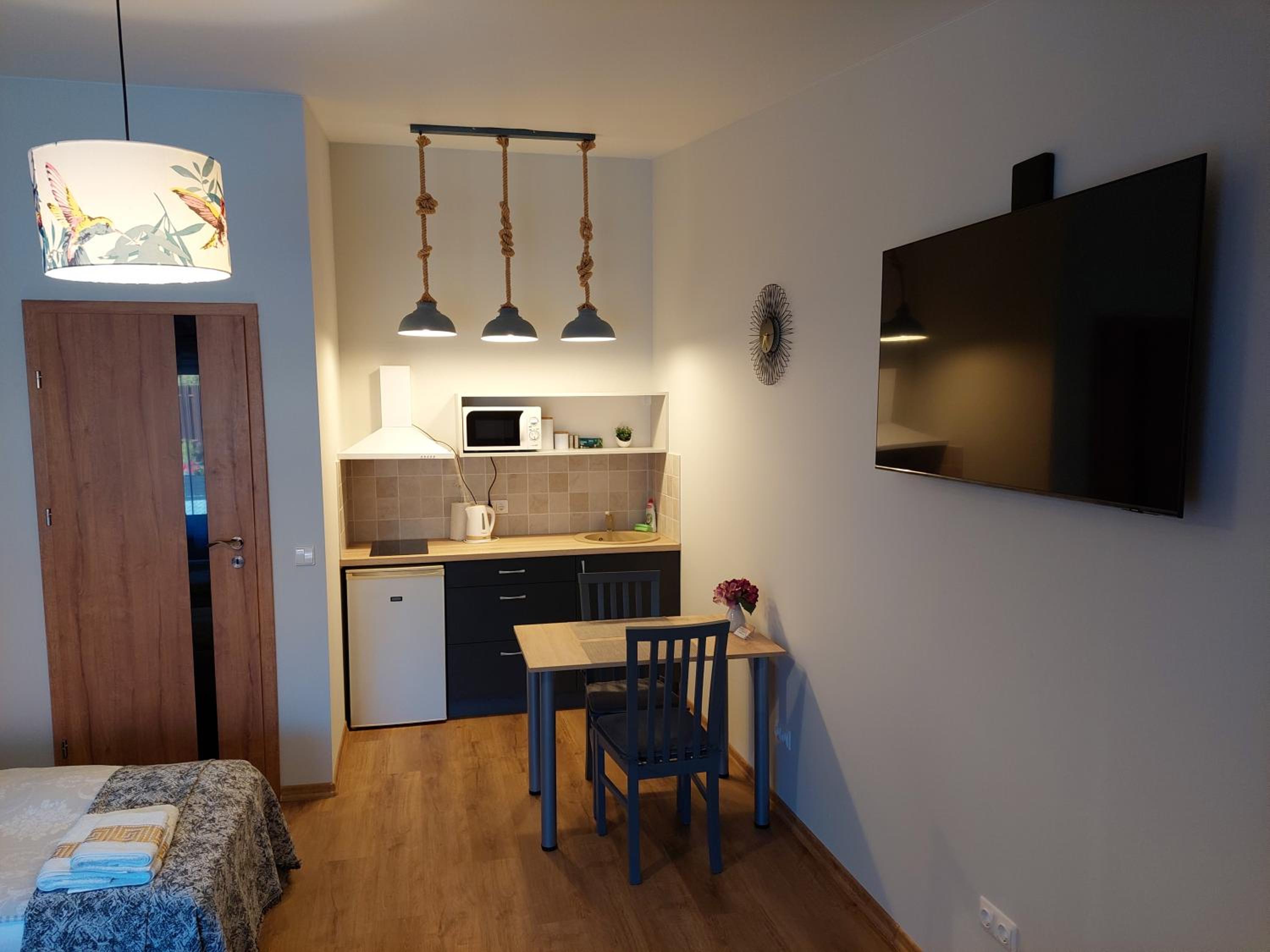 Large Double or Twin Room - Photo 2
