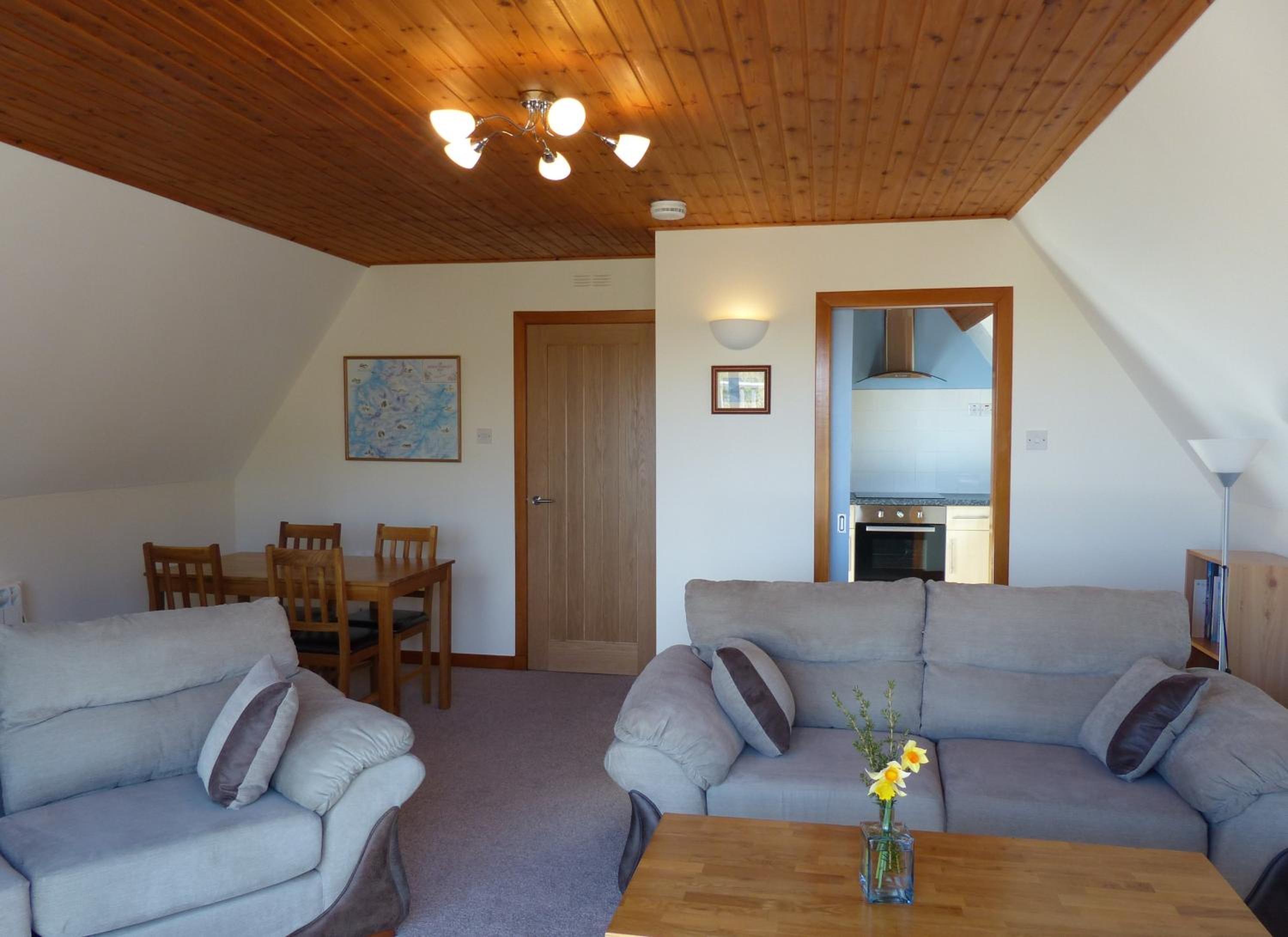 Two-Bedroom House - Pets Allowed