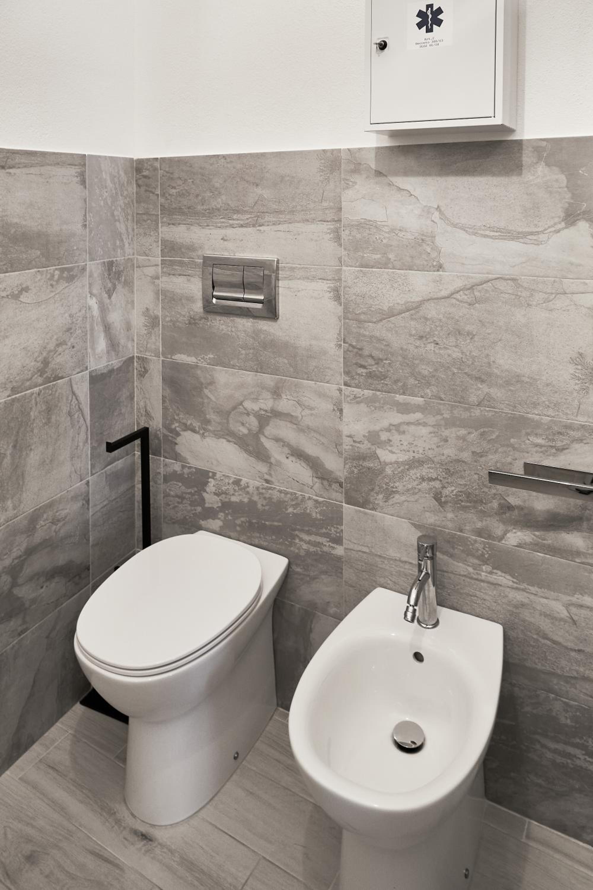 Superior Quadruple Room - Photo 12