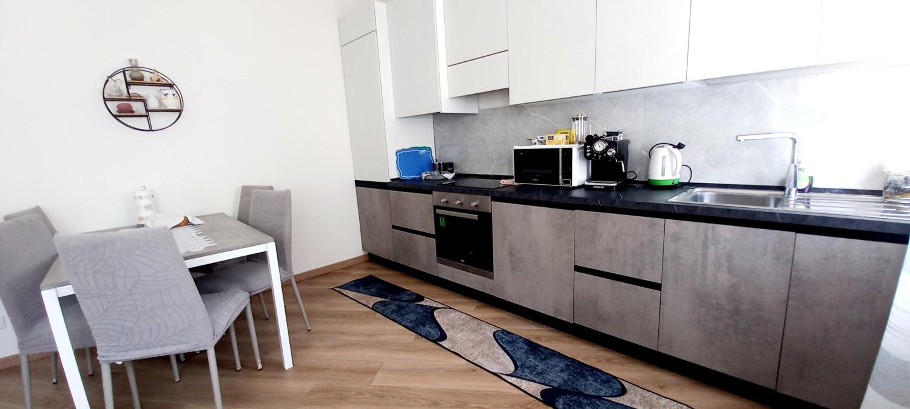 Three-Bedroom Apartment - Photo 13