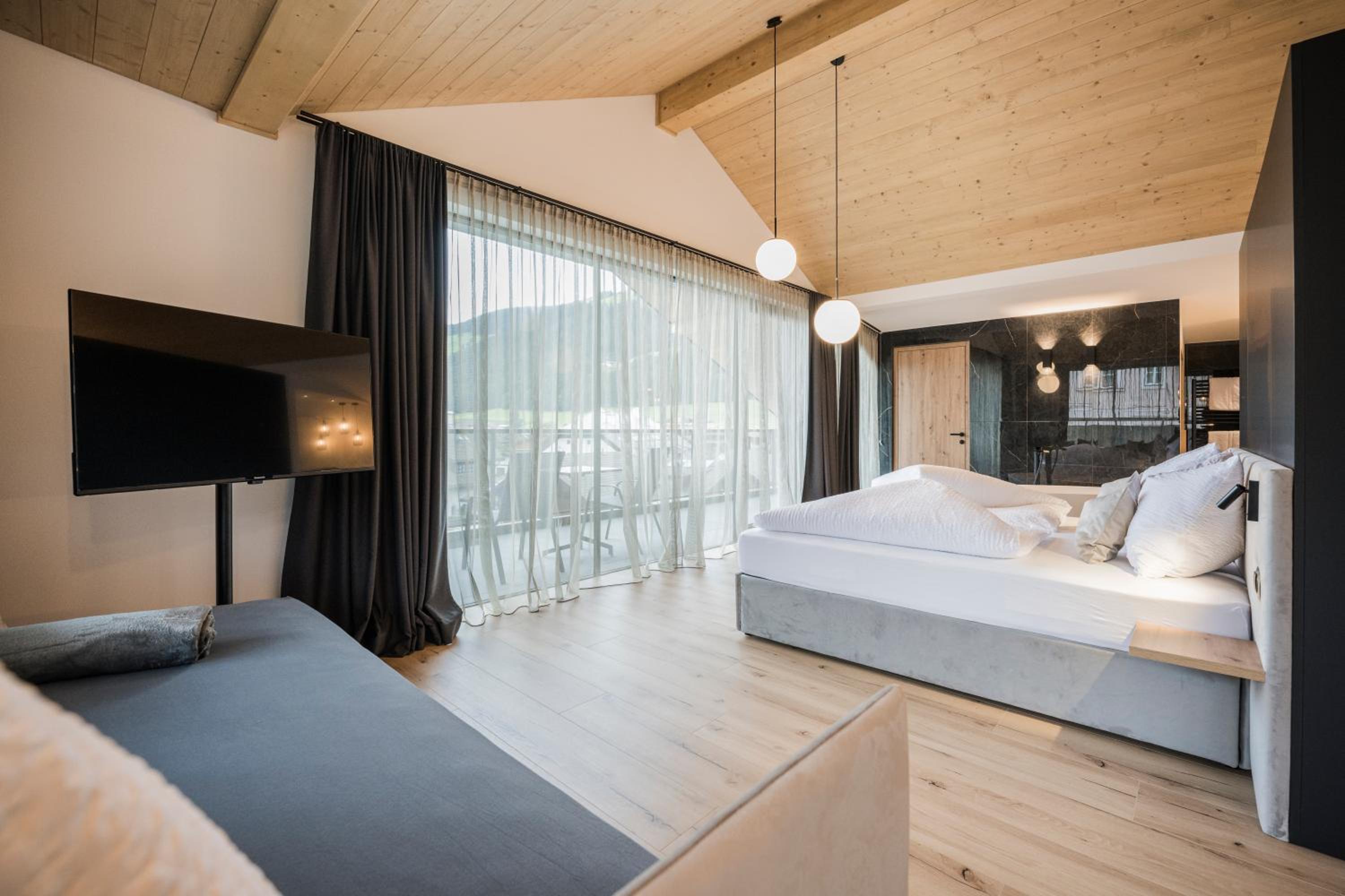Apartment with Sauna - Photo 13