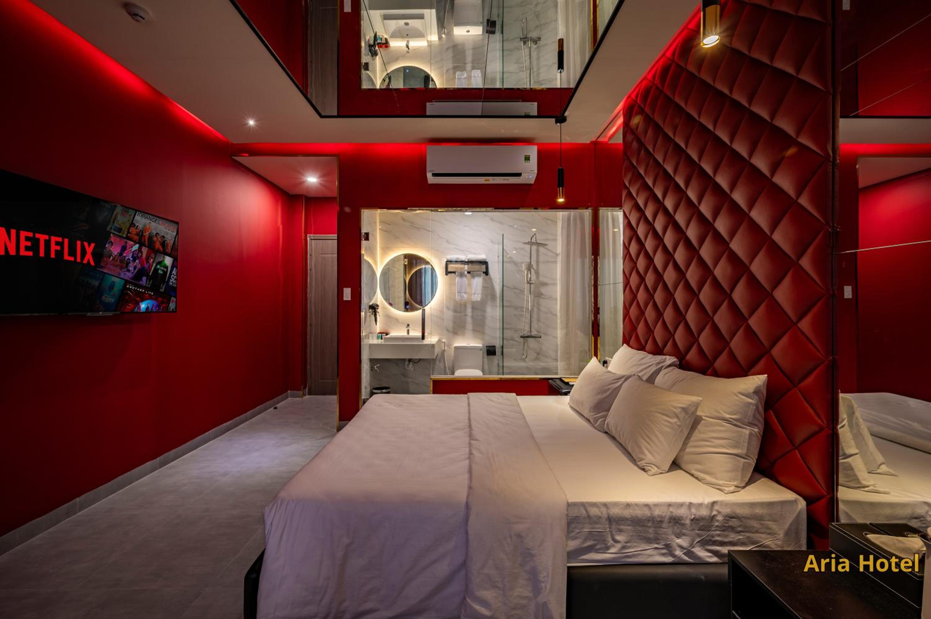 Superior King Room photo 2
