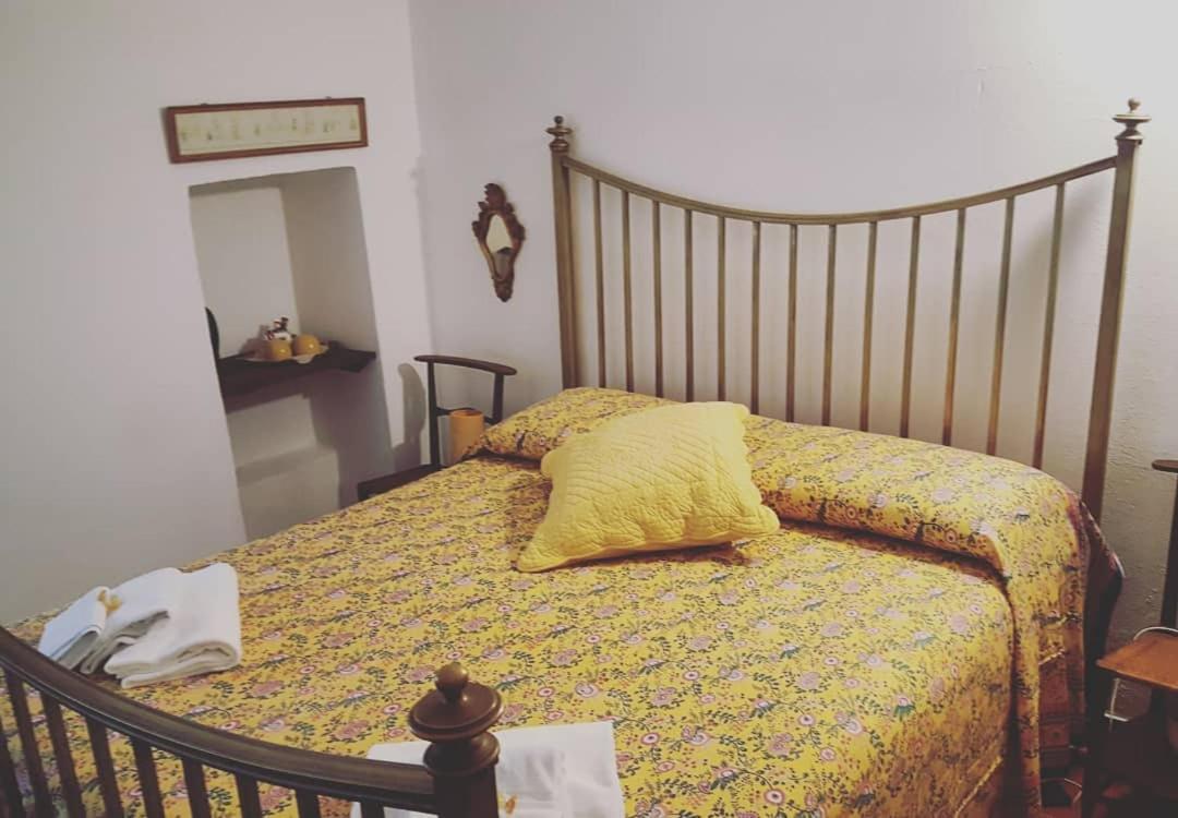 Double Room with Private Bathroom photo 1