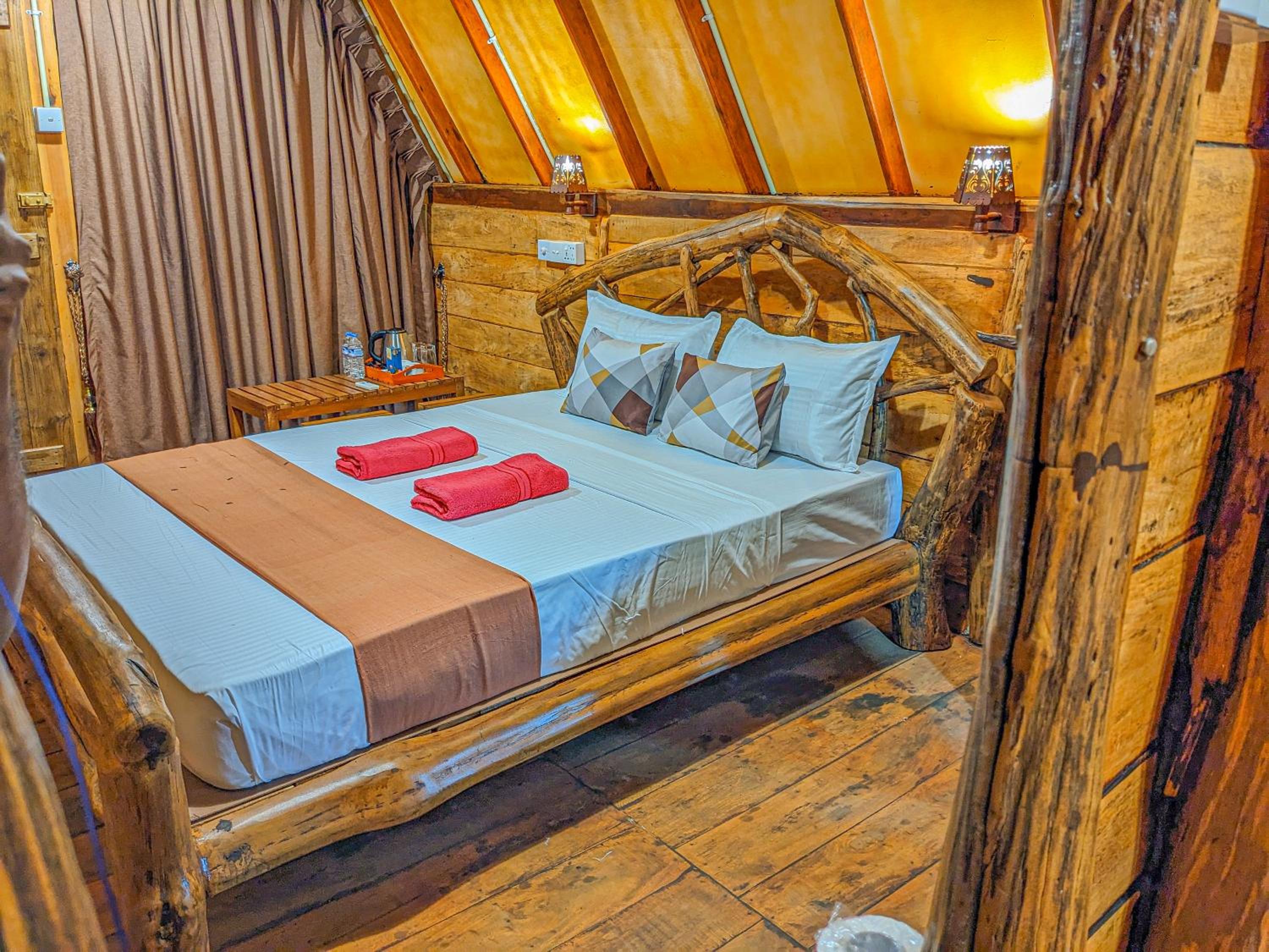 Double Room with Mountain View