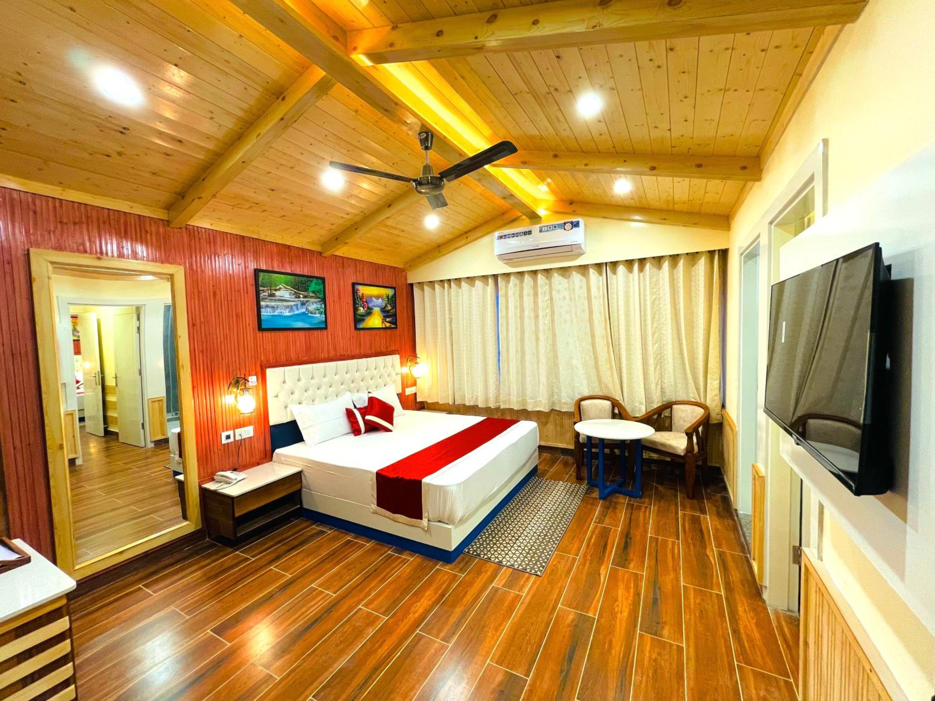 Deluxe Room - Photo 4